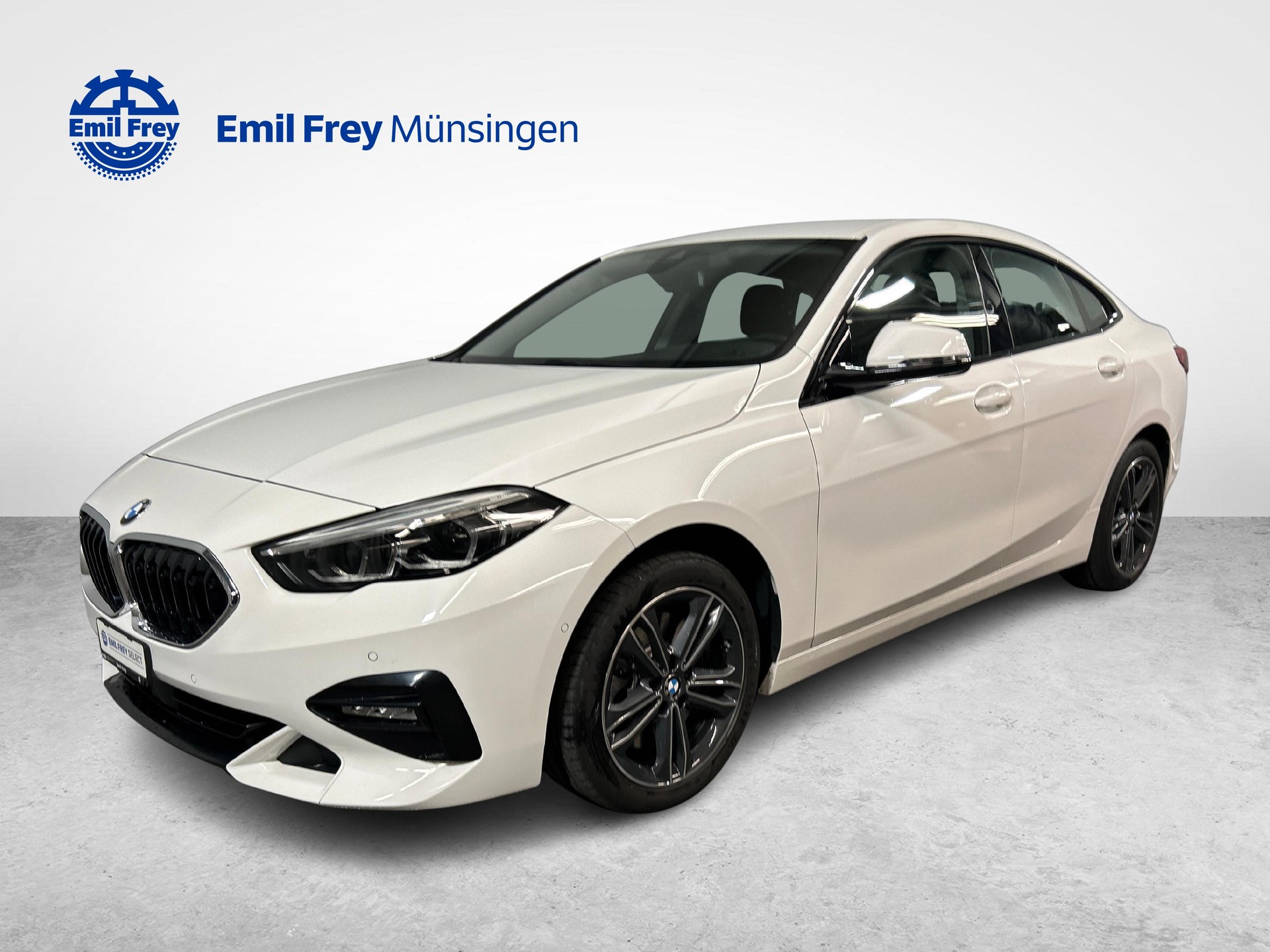 BMW 220d xDrive Gran Coupé-image-1