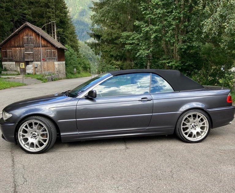 BMW 330Ci-image-1