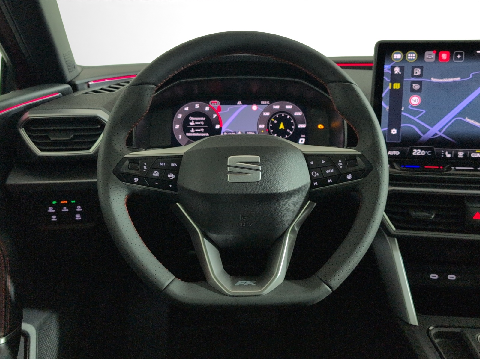 SEAT Leon 1.5 eTSI mHEV DSG FR-image-11