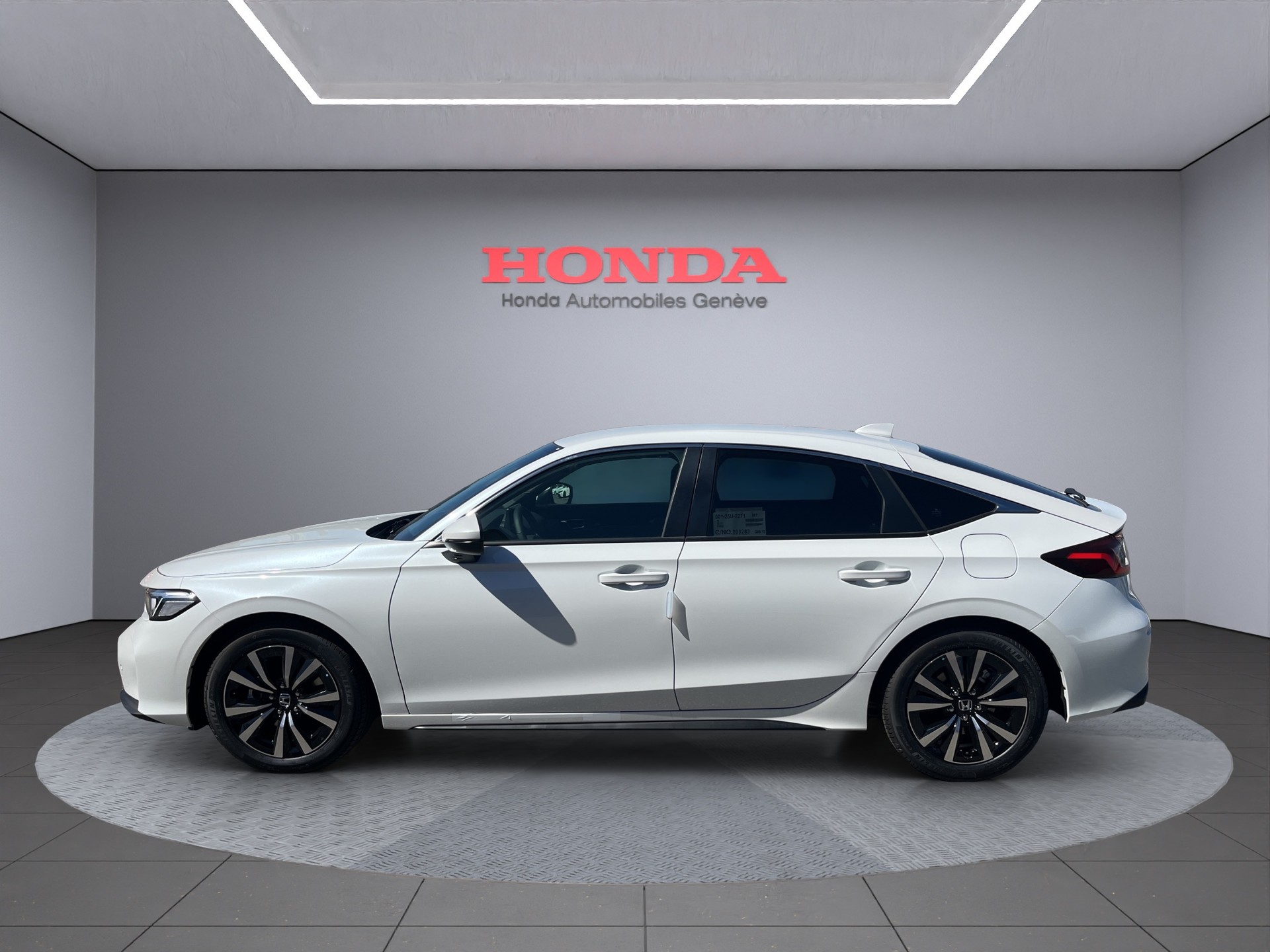 HONDA Civic 2.0 i-MMD Elegance-image-4