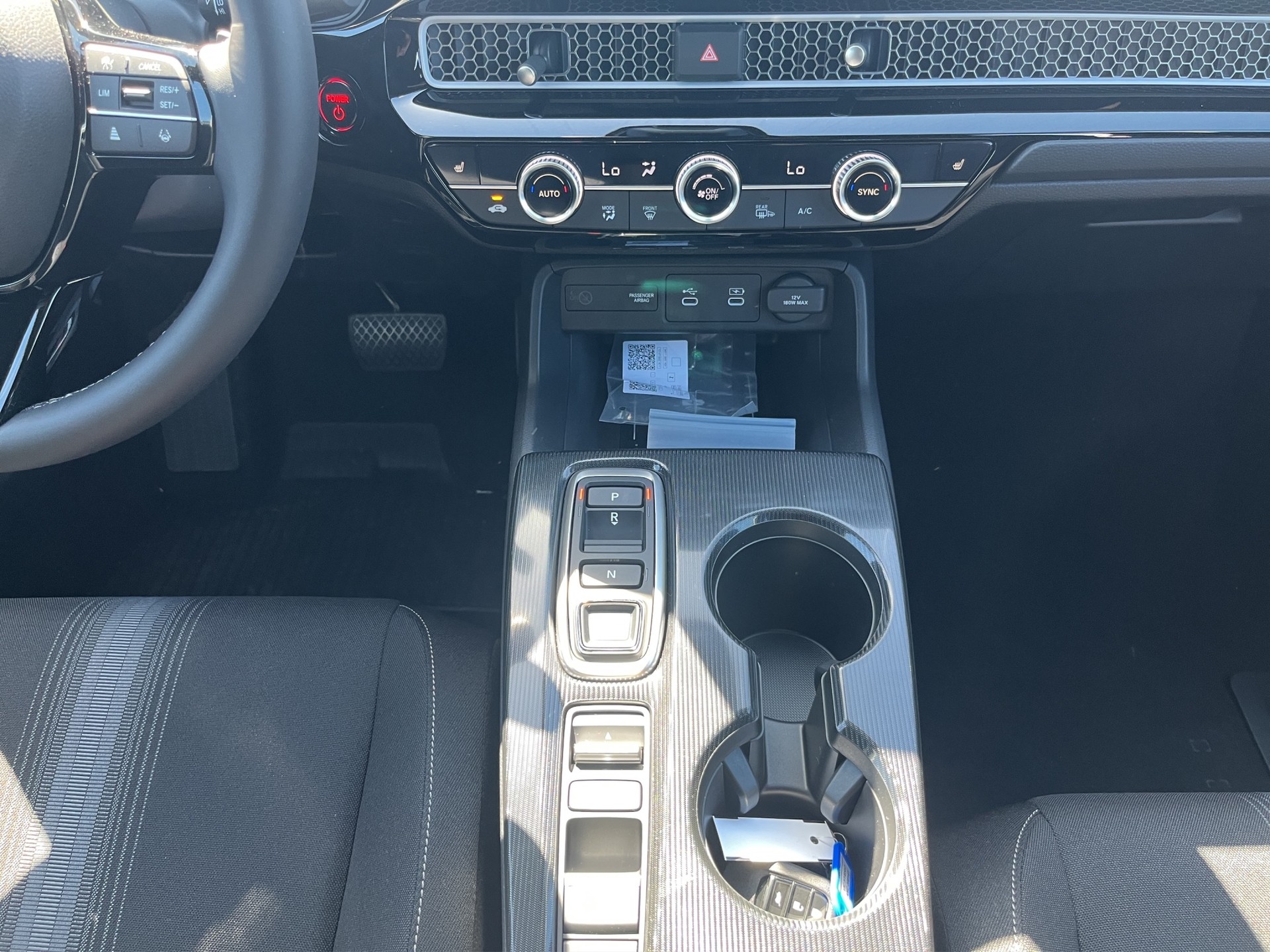 HONDA Civic 2.0 i-MMD Elegance-image-13