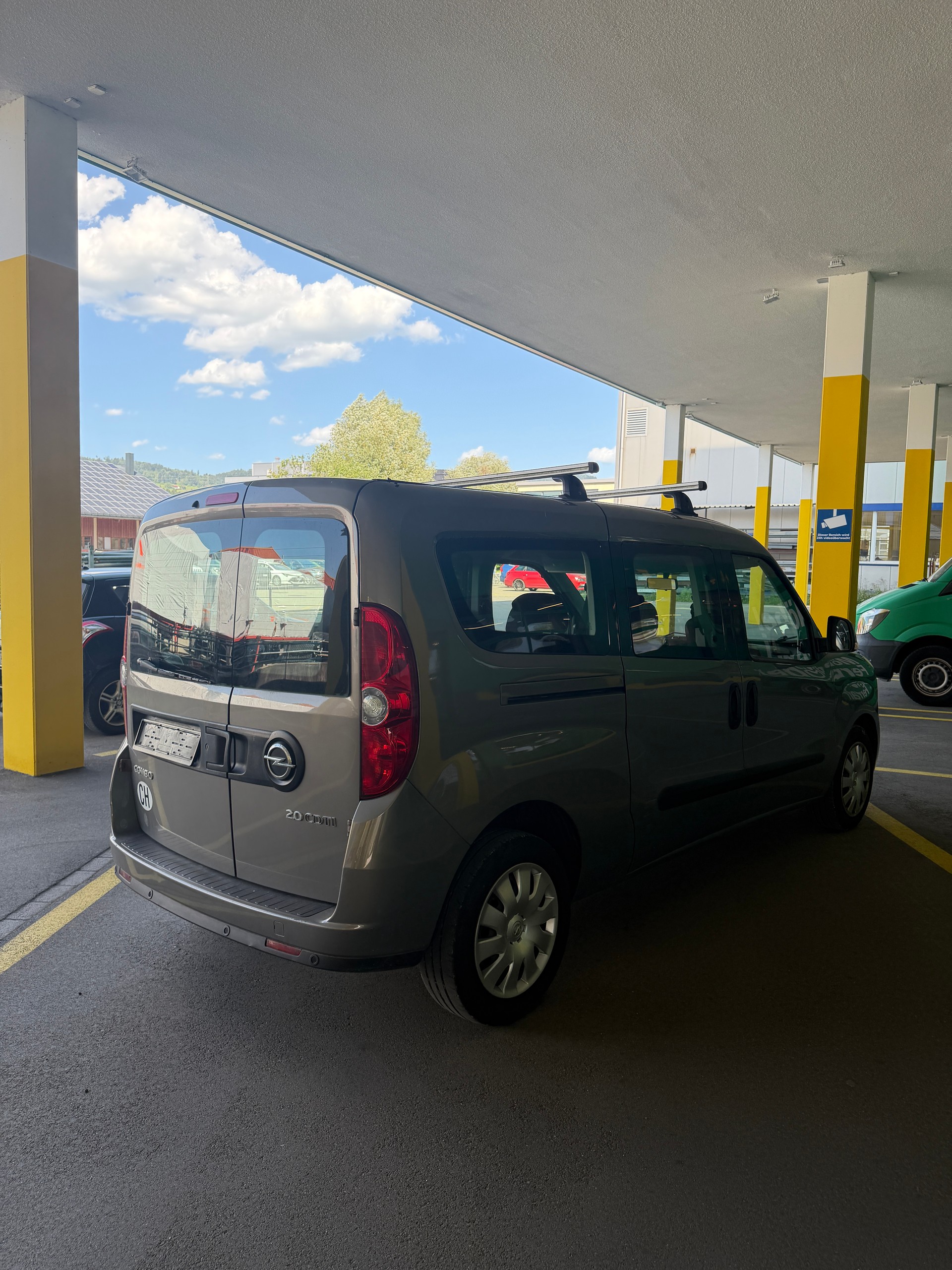OPEL Combo 2.0 CDTI 2.4 L2H1-image-6