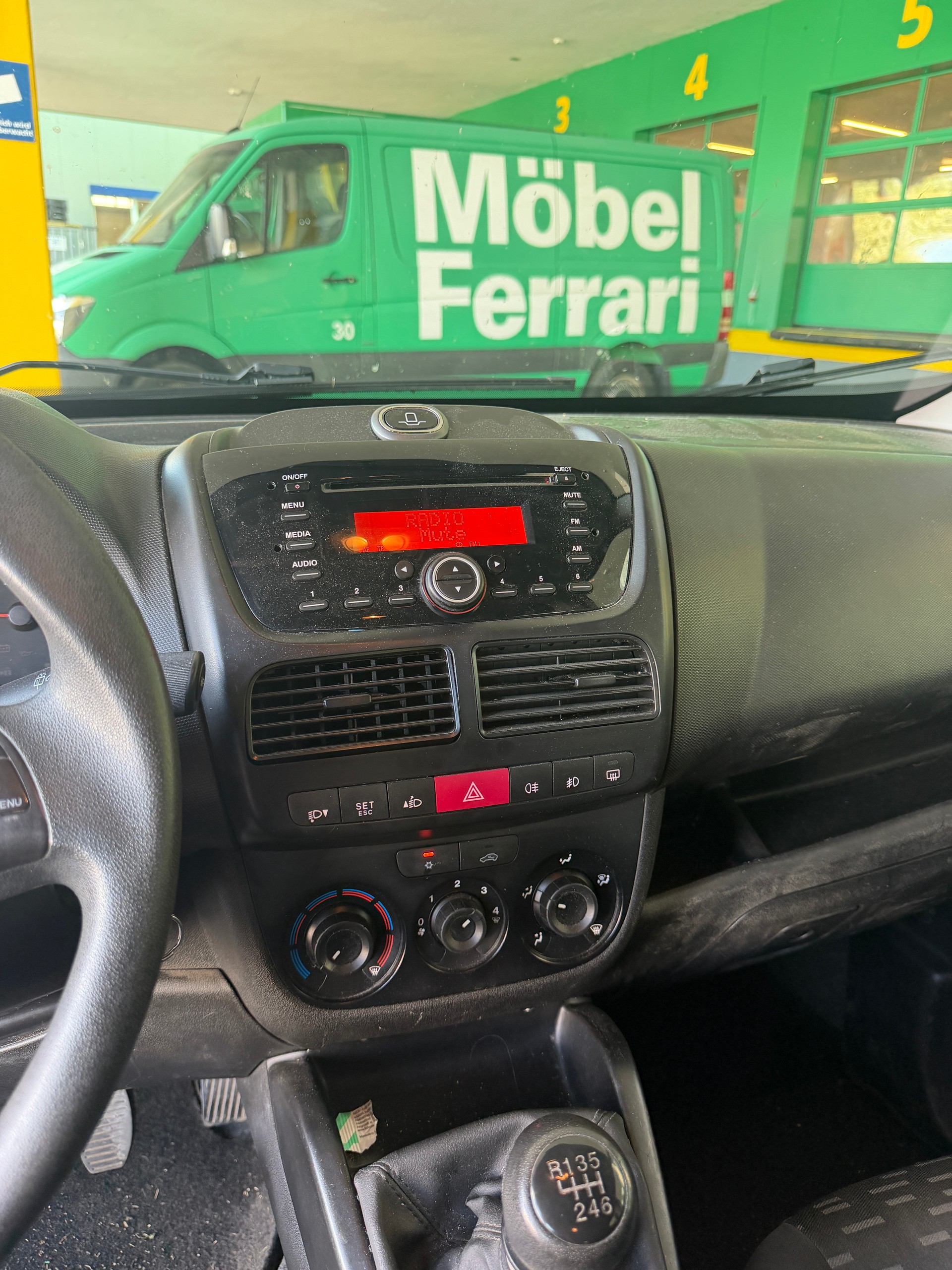 OPEL Combo 2.0 CDTI 2.4 L2H1-image-10