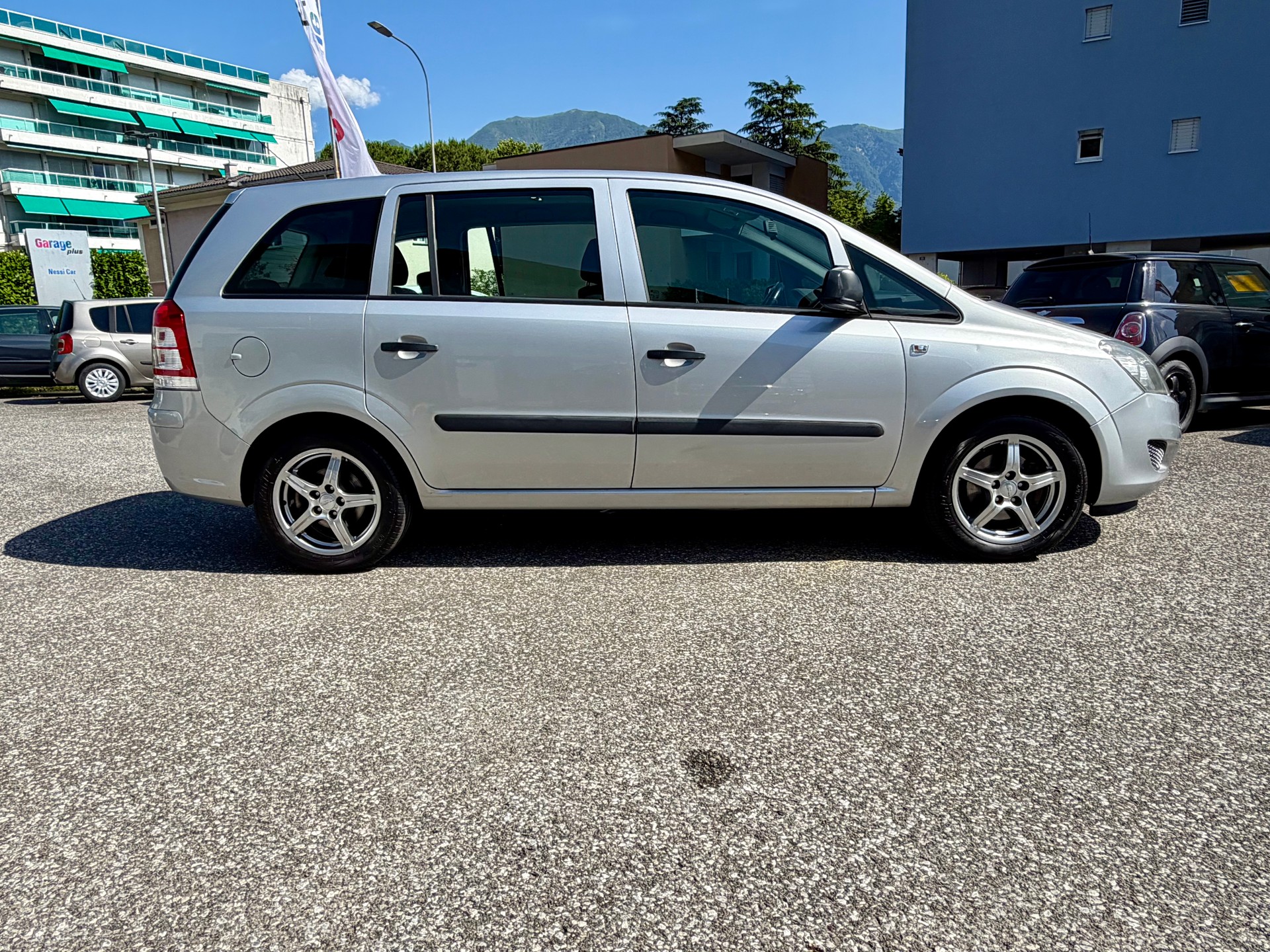 OPEL Zafira 1.6i 16V TP-image-2