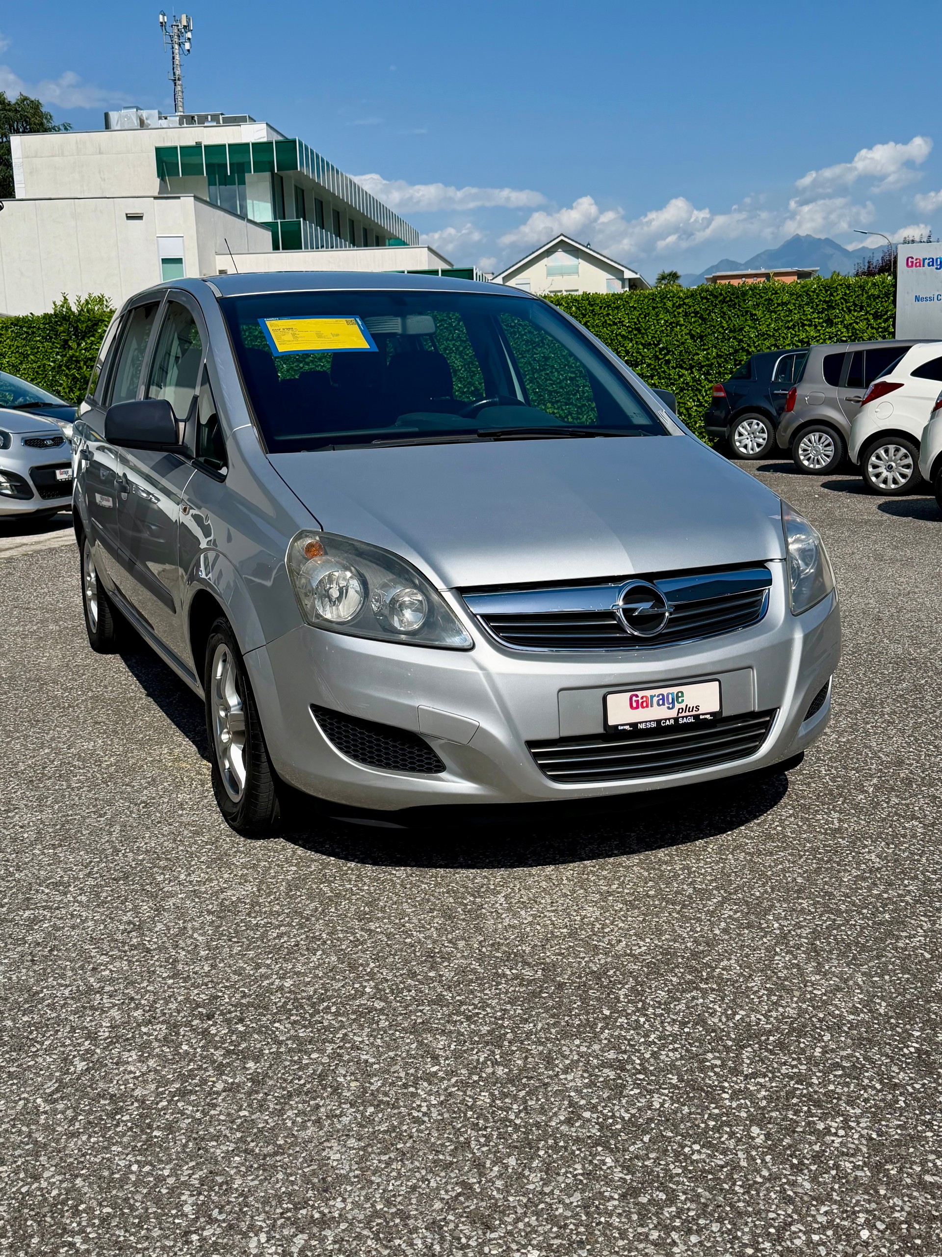OPEL Zafira 1.6i 16V TP-image-1