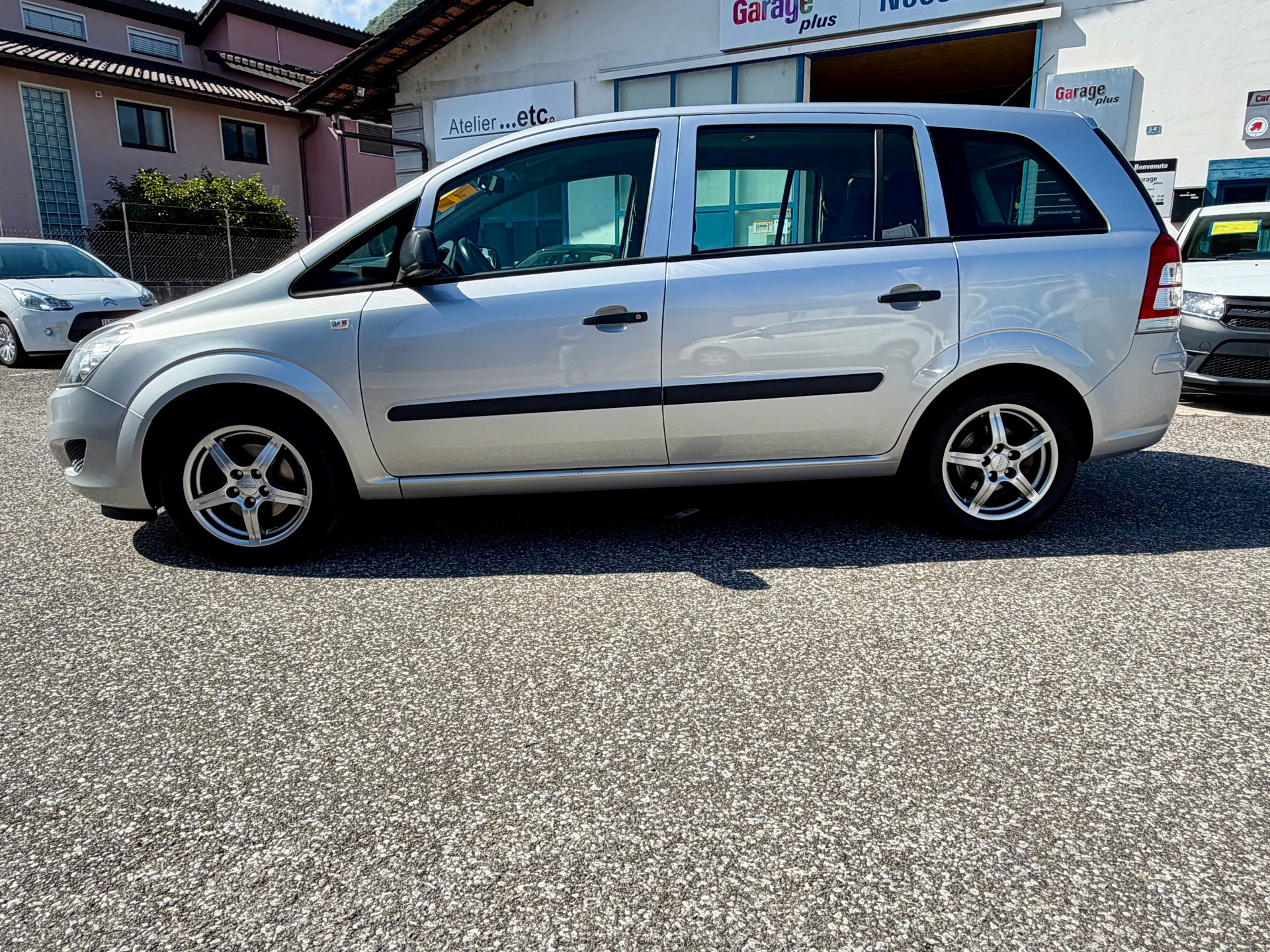 OPEL Zafira 1.6i 16V TP-image-4