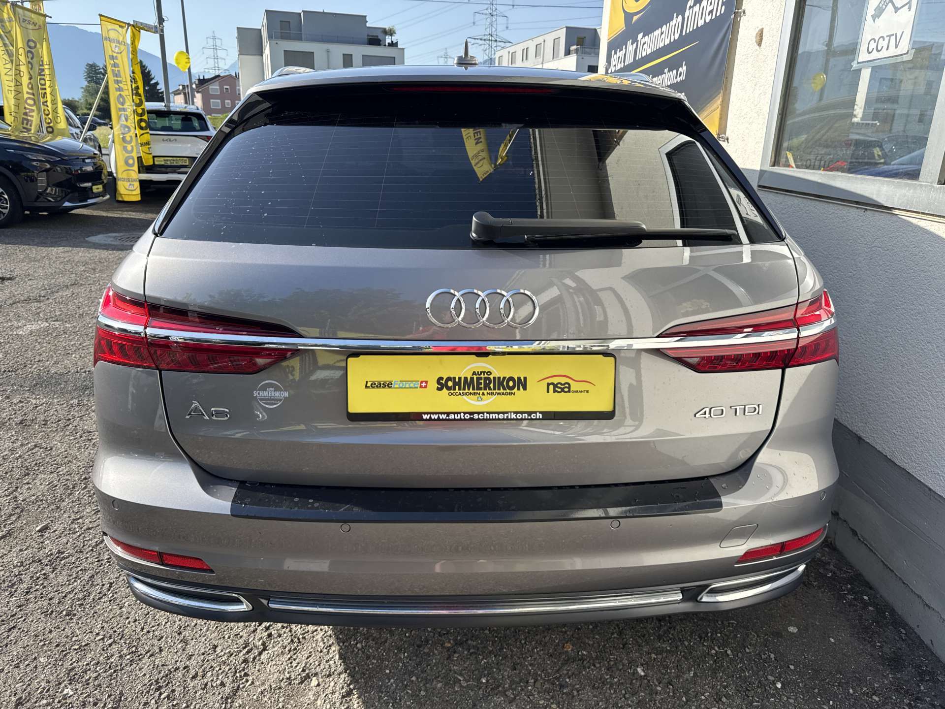 AUDI A6 Avant 40 TDi Sport 204PS S-Tronic Automat-image-3