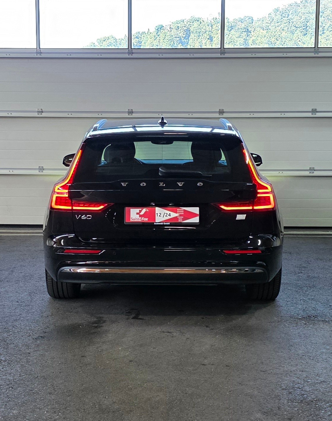 VOLVO V60 T6 eAWD Plug in Hybrid Plus Bright Geartronic *Sitz-&Lenkradheizung* LaneAssist&ACC*-showroom-element-3