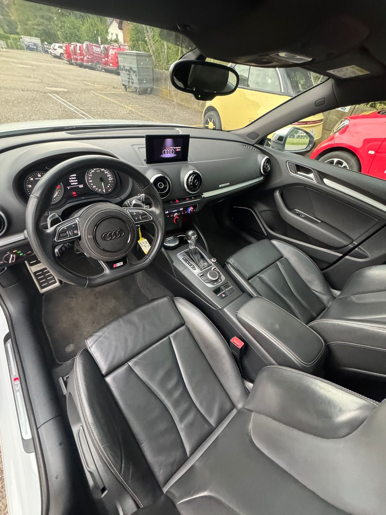 AUDI S3 Sportback 2.0 TFSI quattro S-tronic-image-6