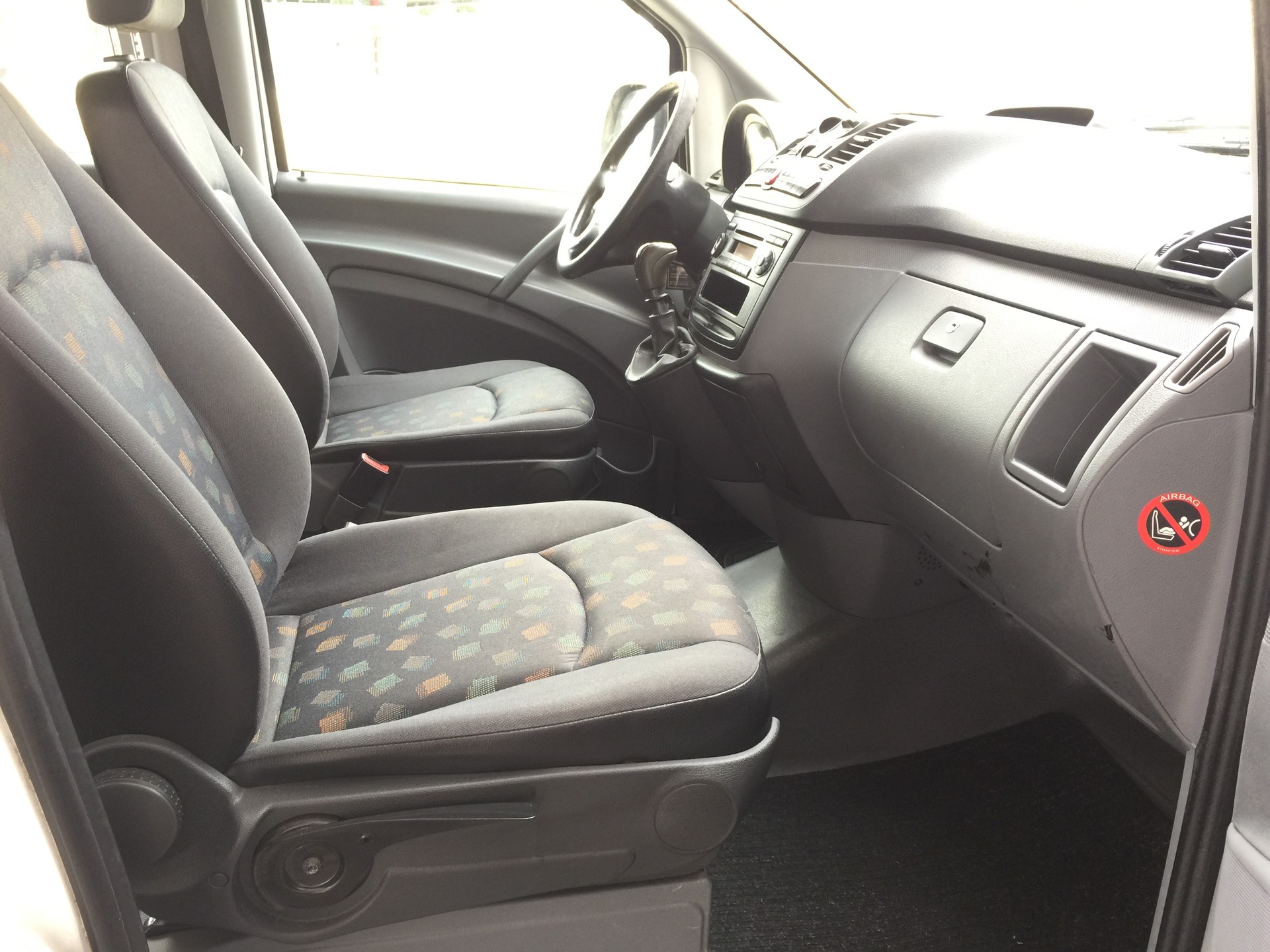 MERCEDES-BENZ Vito 109 CDI-image-10