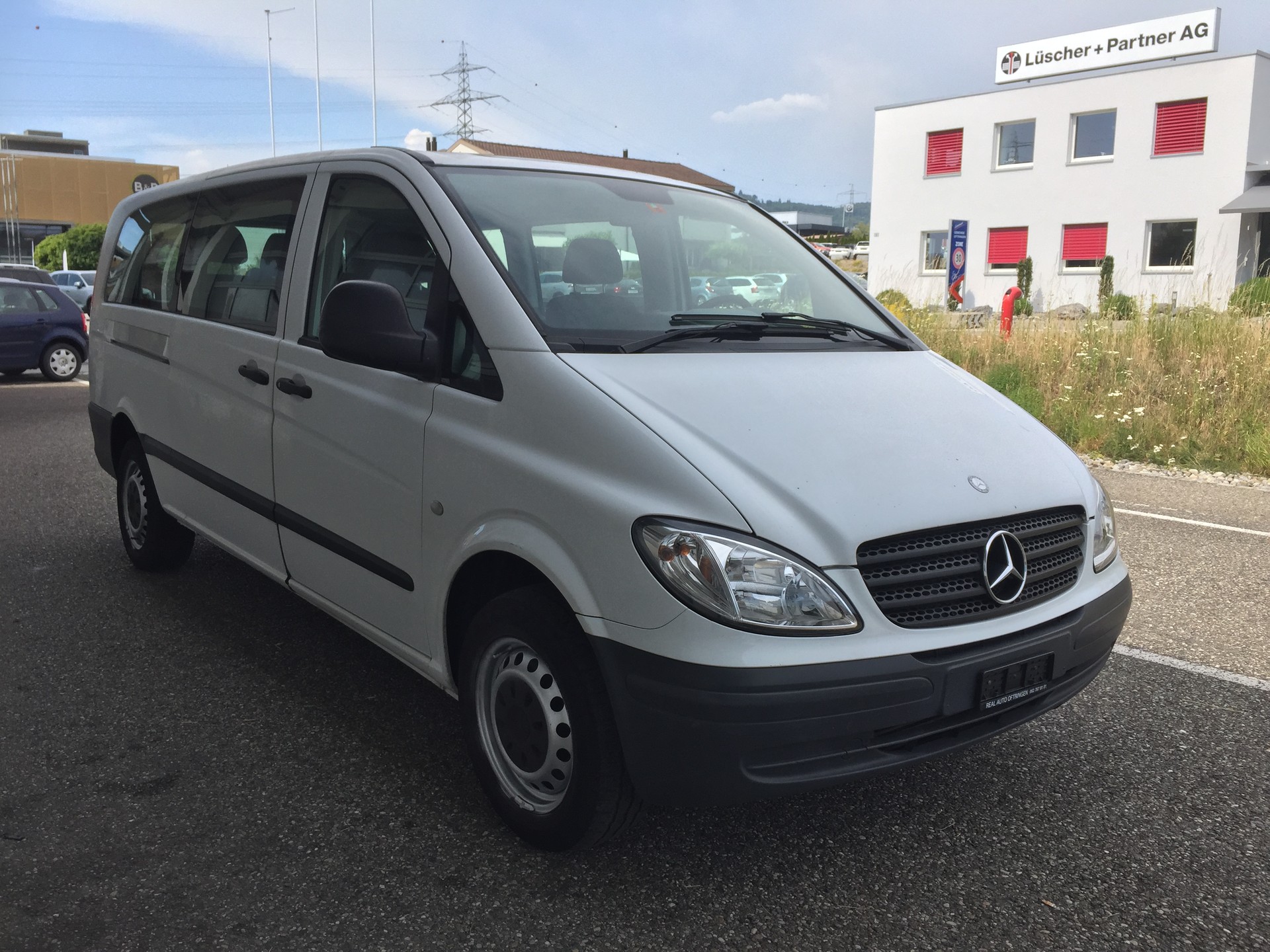 MERCEDES-BENZ Vito 109 CDI-image-1