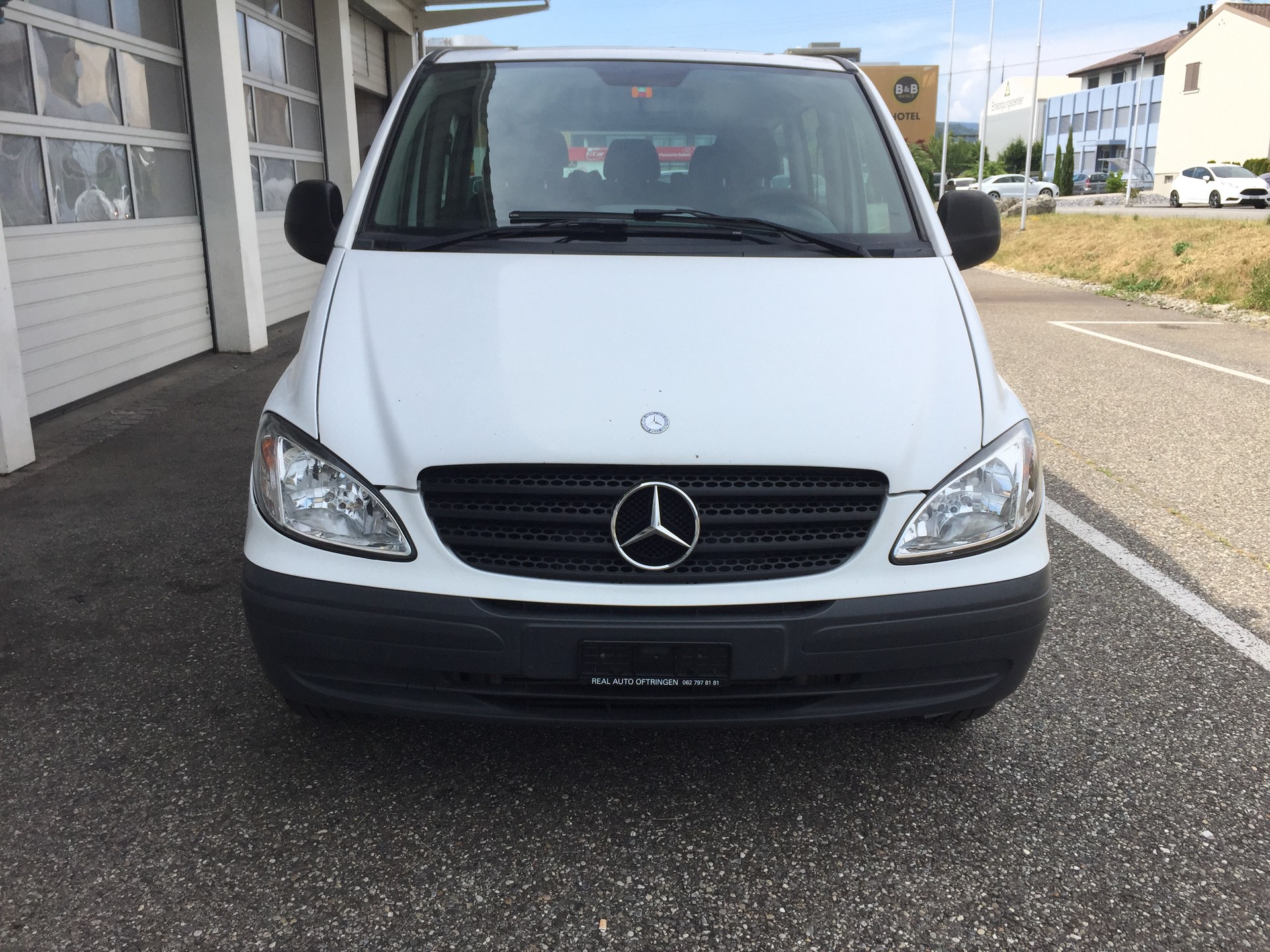 MERCEDES-BENZ Vito 109 CDI-image-0