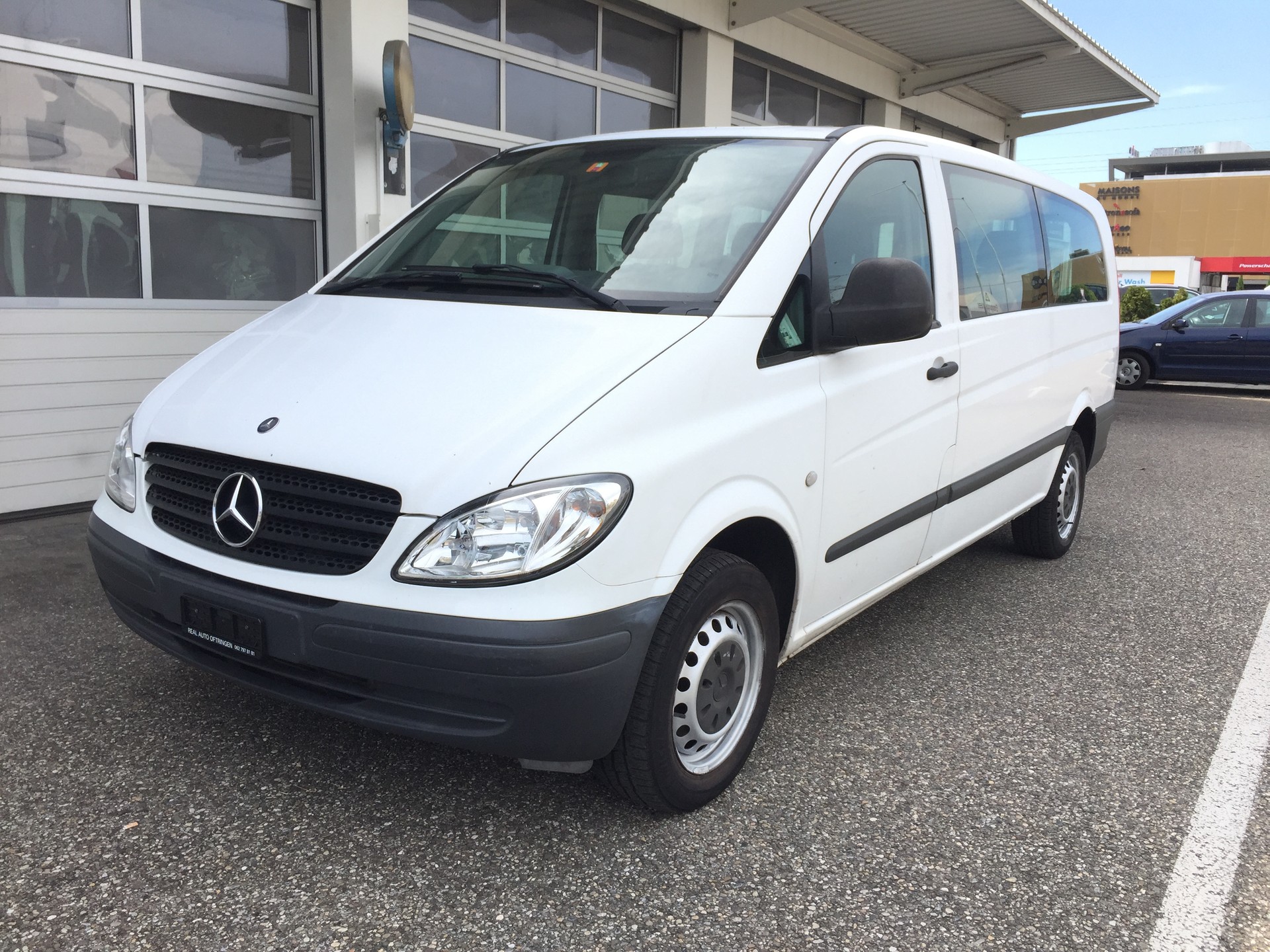 MERCEDES-BENZ Vito 109 CDI-image-2