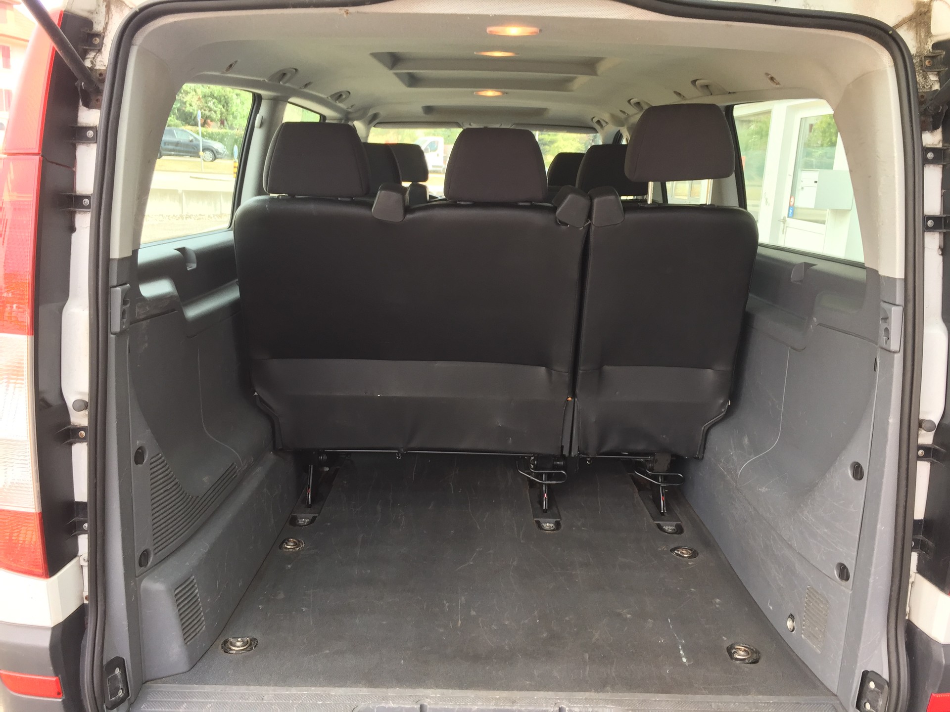 MERCEDES-BENZ Vito 109 CDI-image-6