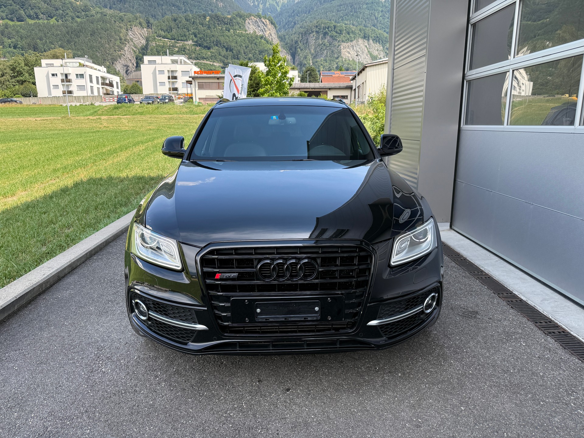 AUDI SQ5 3.0 TDI quattro tiptronic-image-1