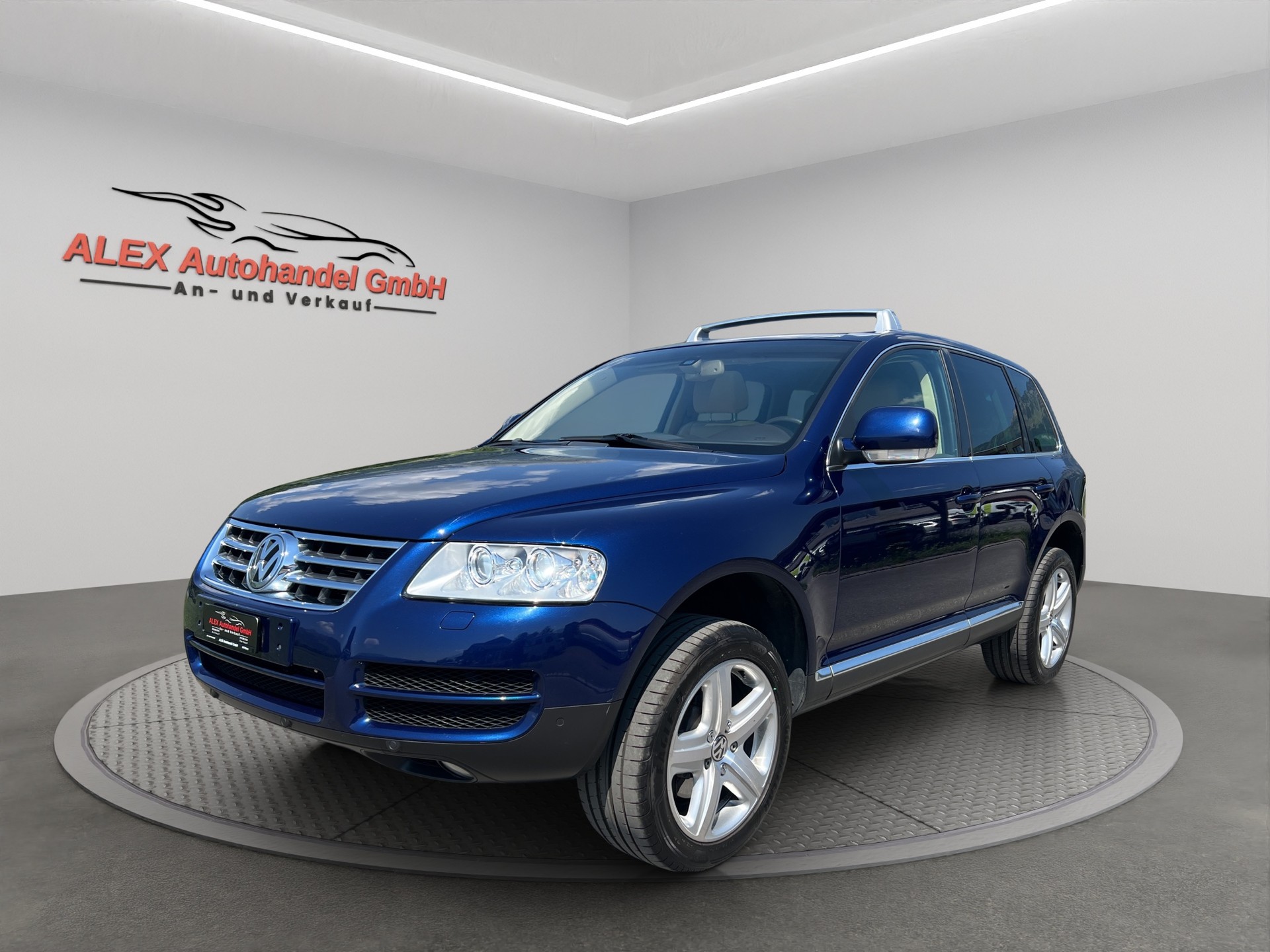 VW Touareg 4.2 V8 Automatic-image-0