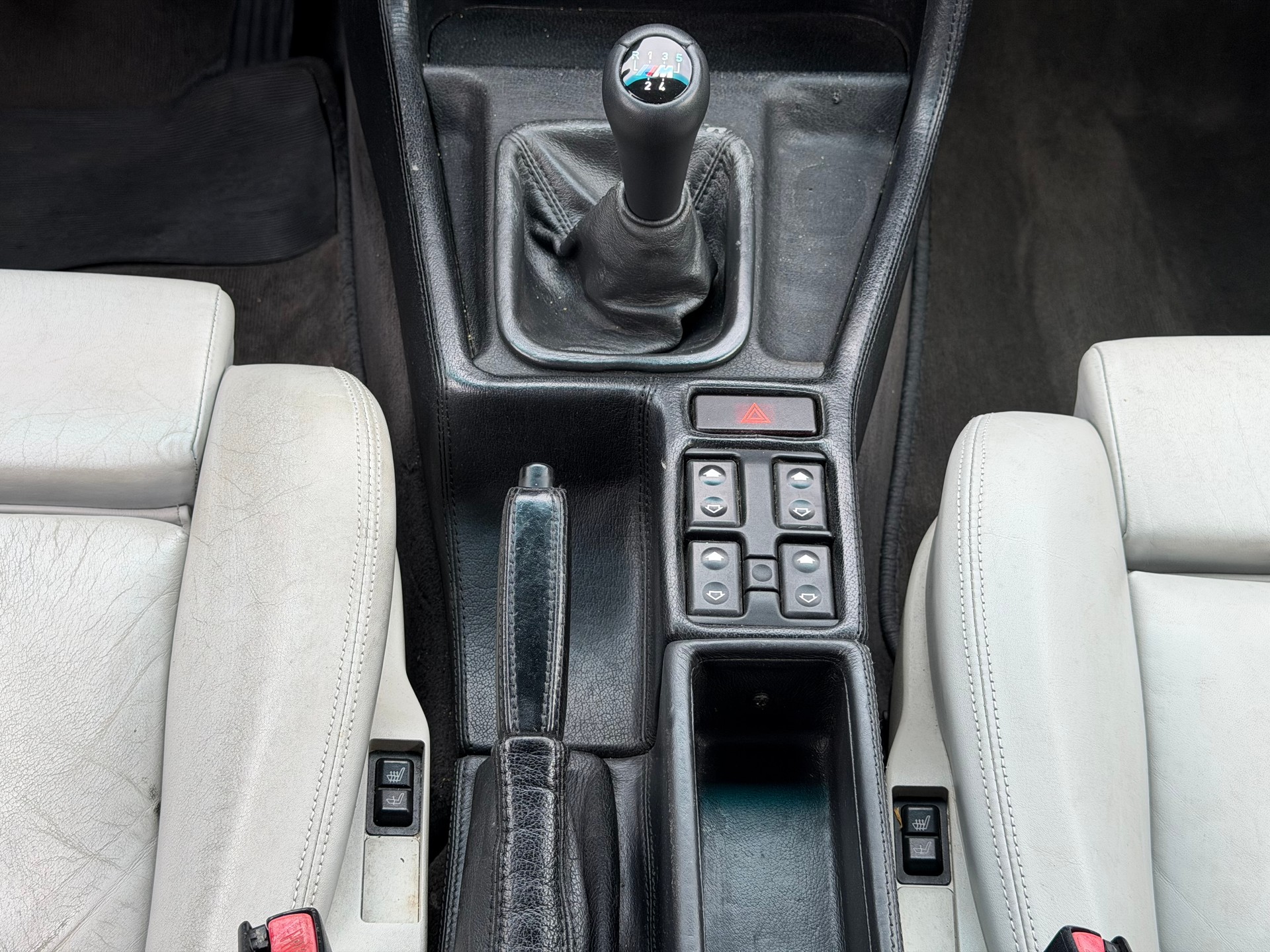 BMW M5 E34-image-13
