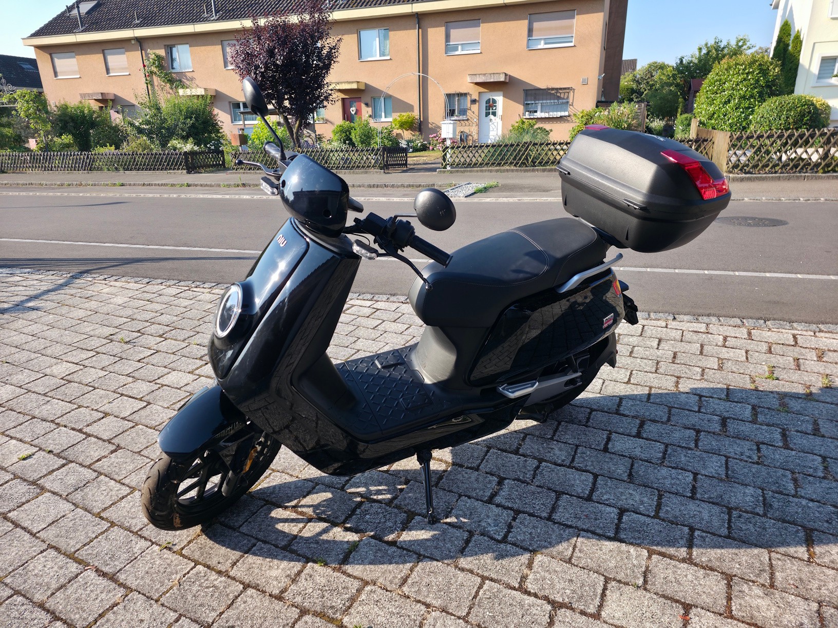 NIU NQi GTS SR