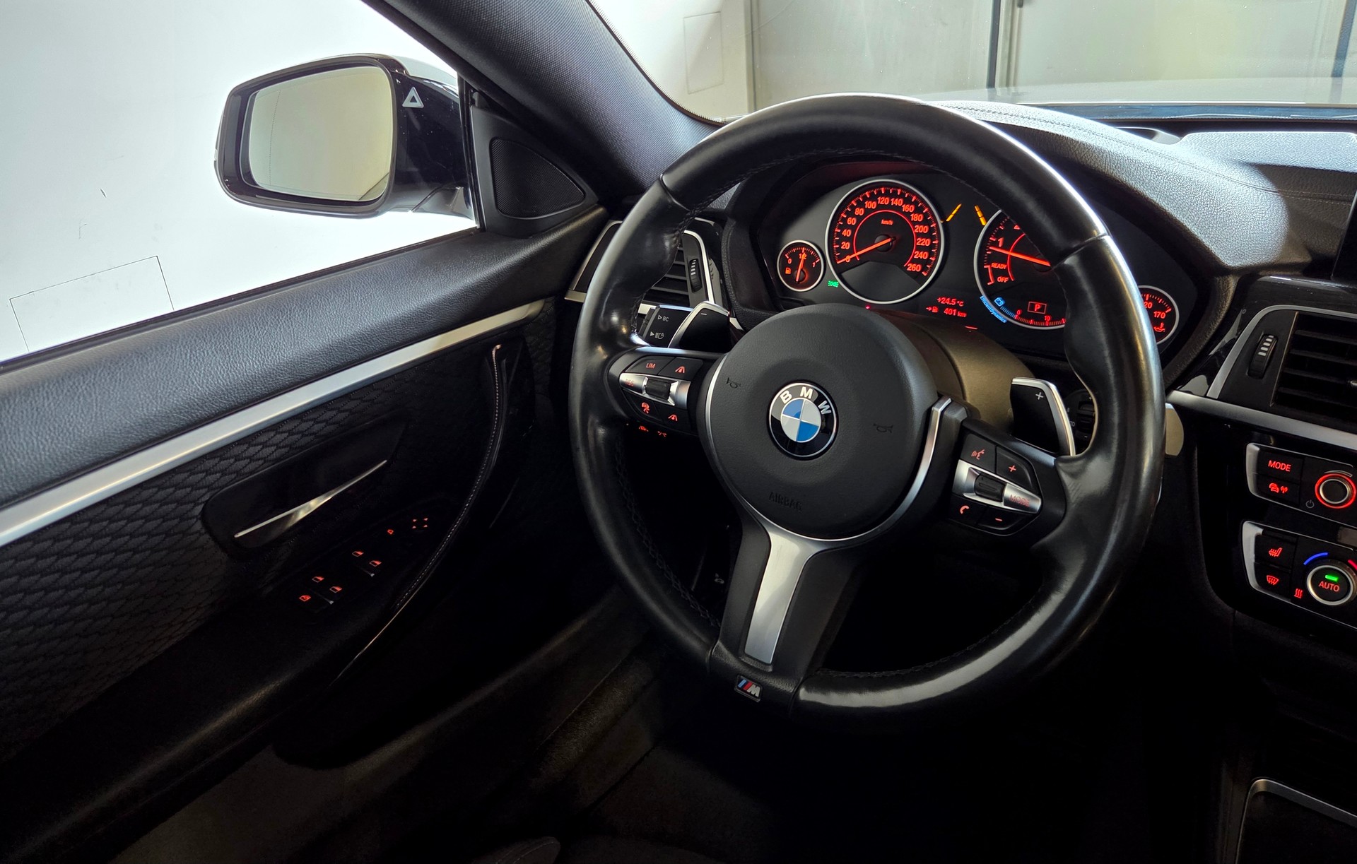 BMW 440i xDrive M-Sport Gran Coupé-image-17