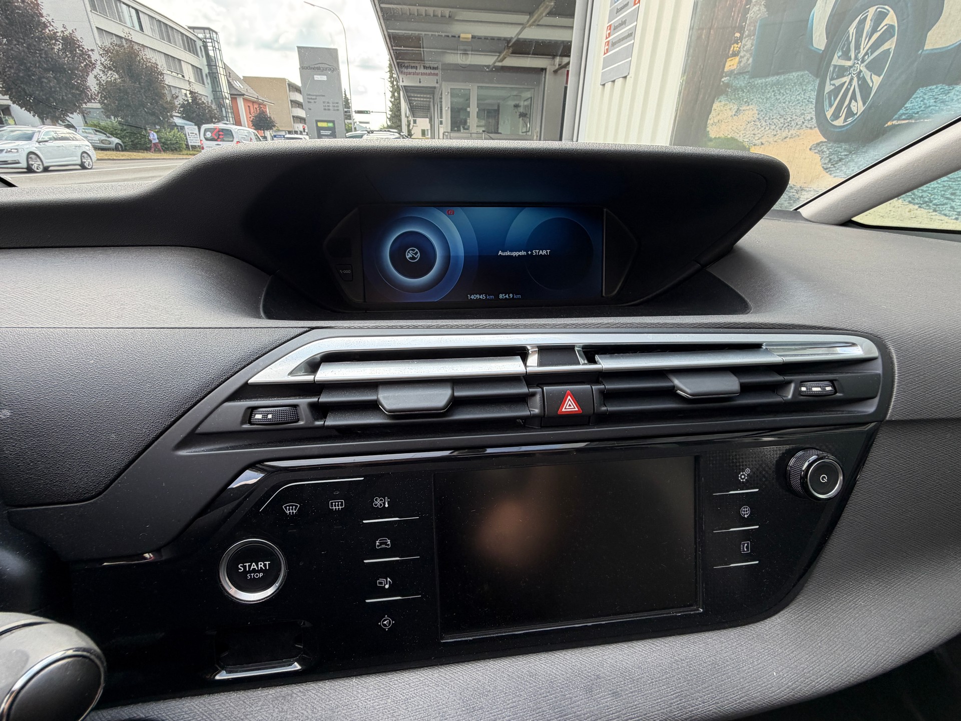CITROEN C4 Picasso 1.2 Pure Tech Intensive-image-11