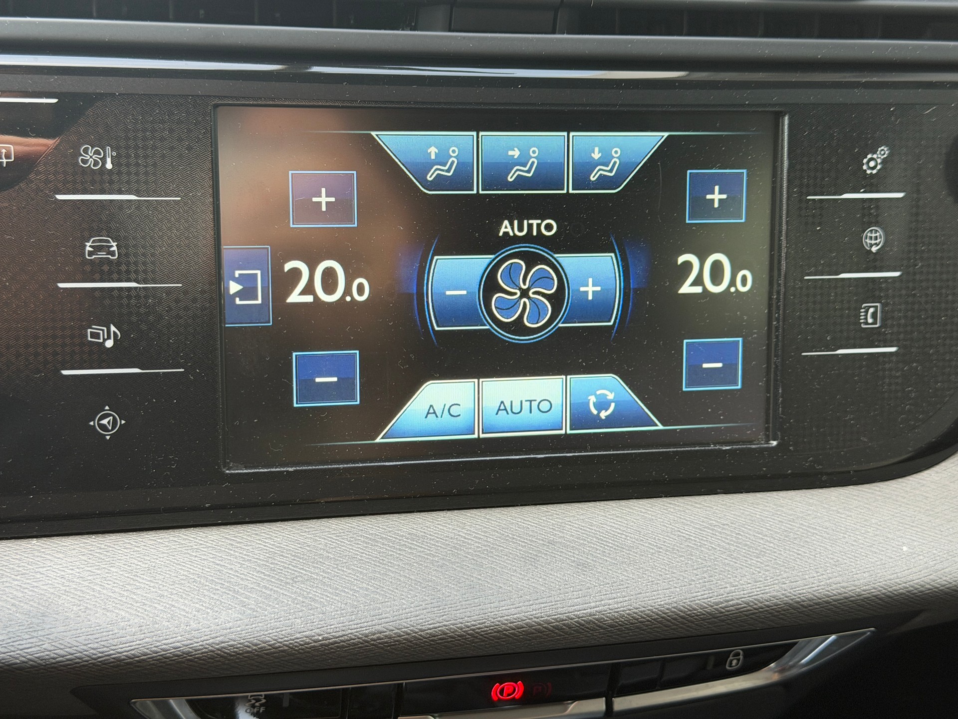 CITROEN C4 Picasso 1.2 Pure Tech Intensive-image-15