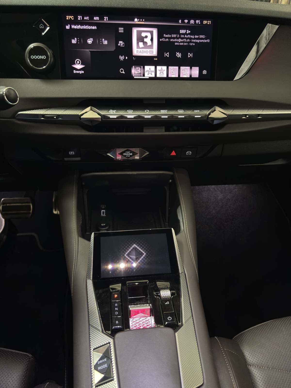 DS AUTOMOBILES DS4 1.6 E-Tense Bastille Limousine-image-10