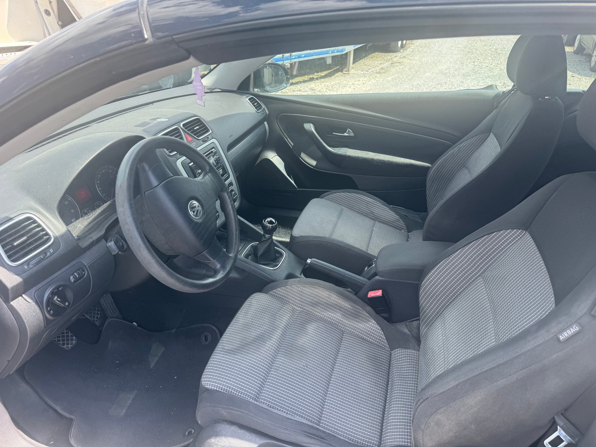 VW Eos 1.6 FSI-image-6