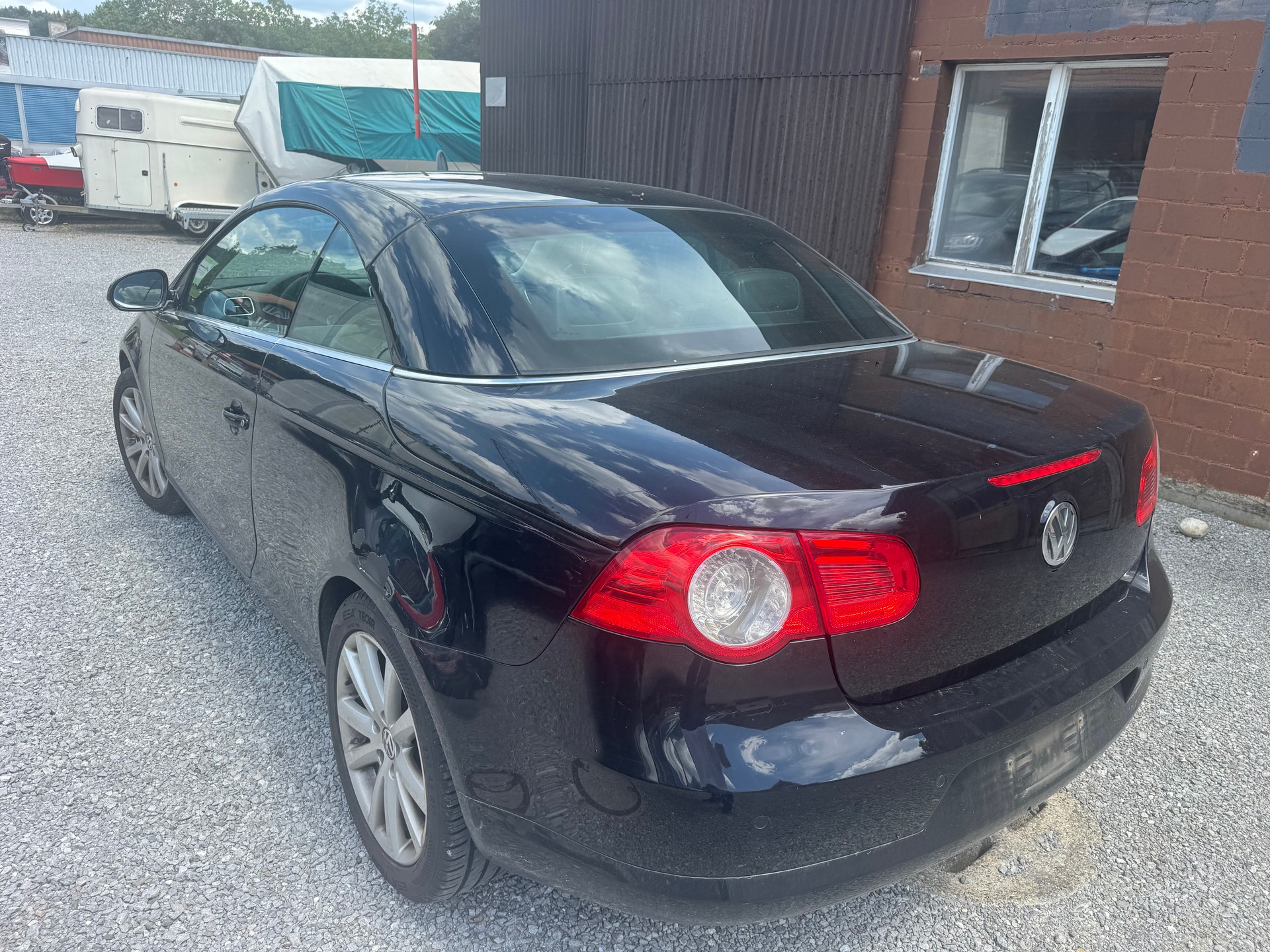 VW Eos 1.6 FSI-image-3