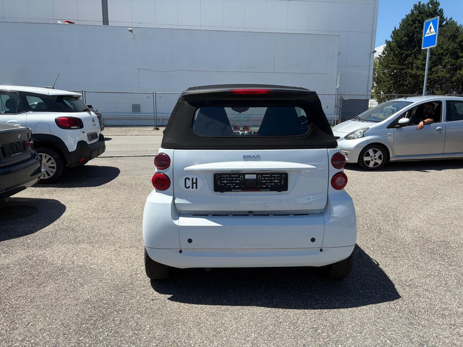 SMART fortwo pure cdi softouch-image-1