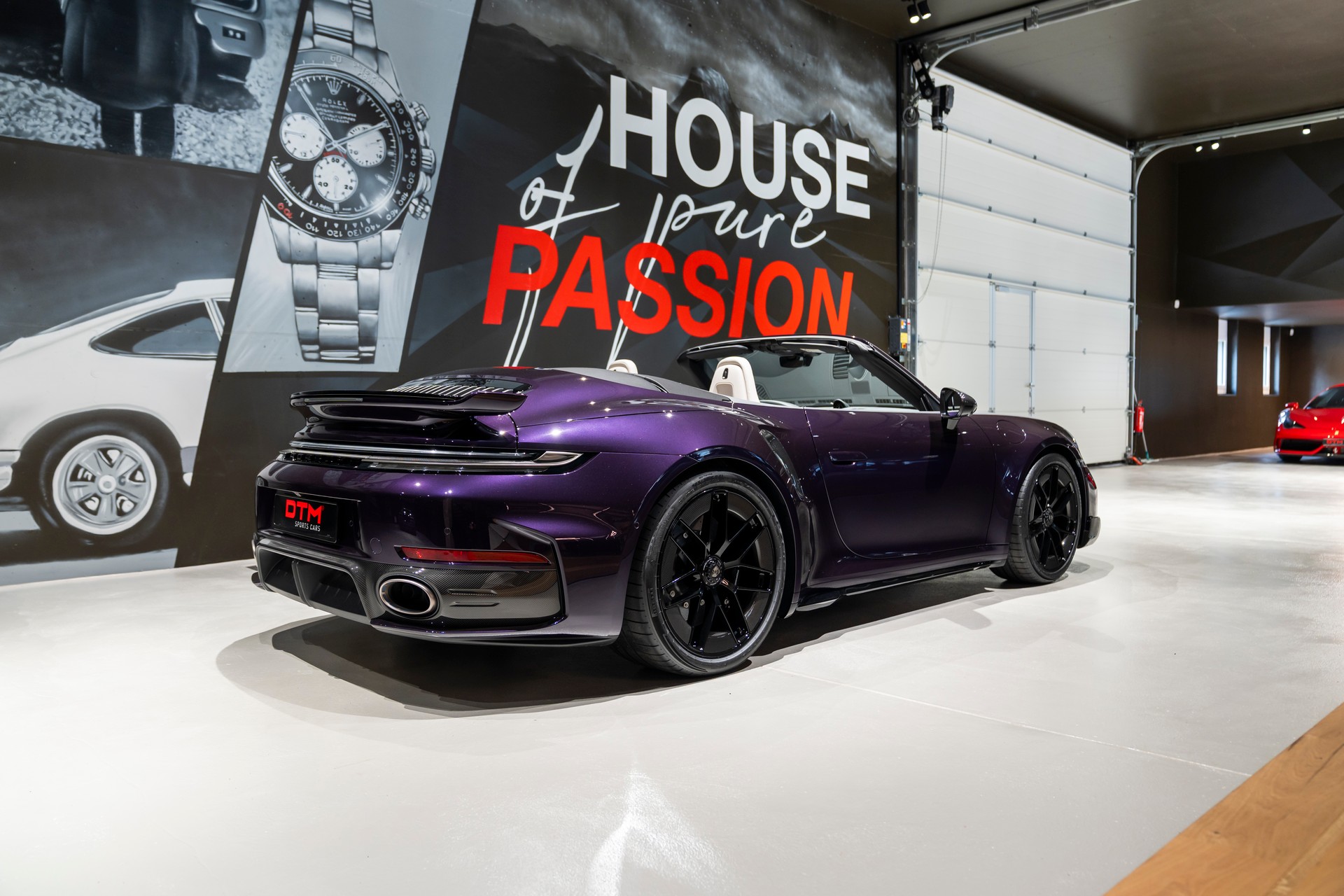 PORSCHE 911 Turbo S Cabriolet PDK-image-3