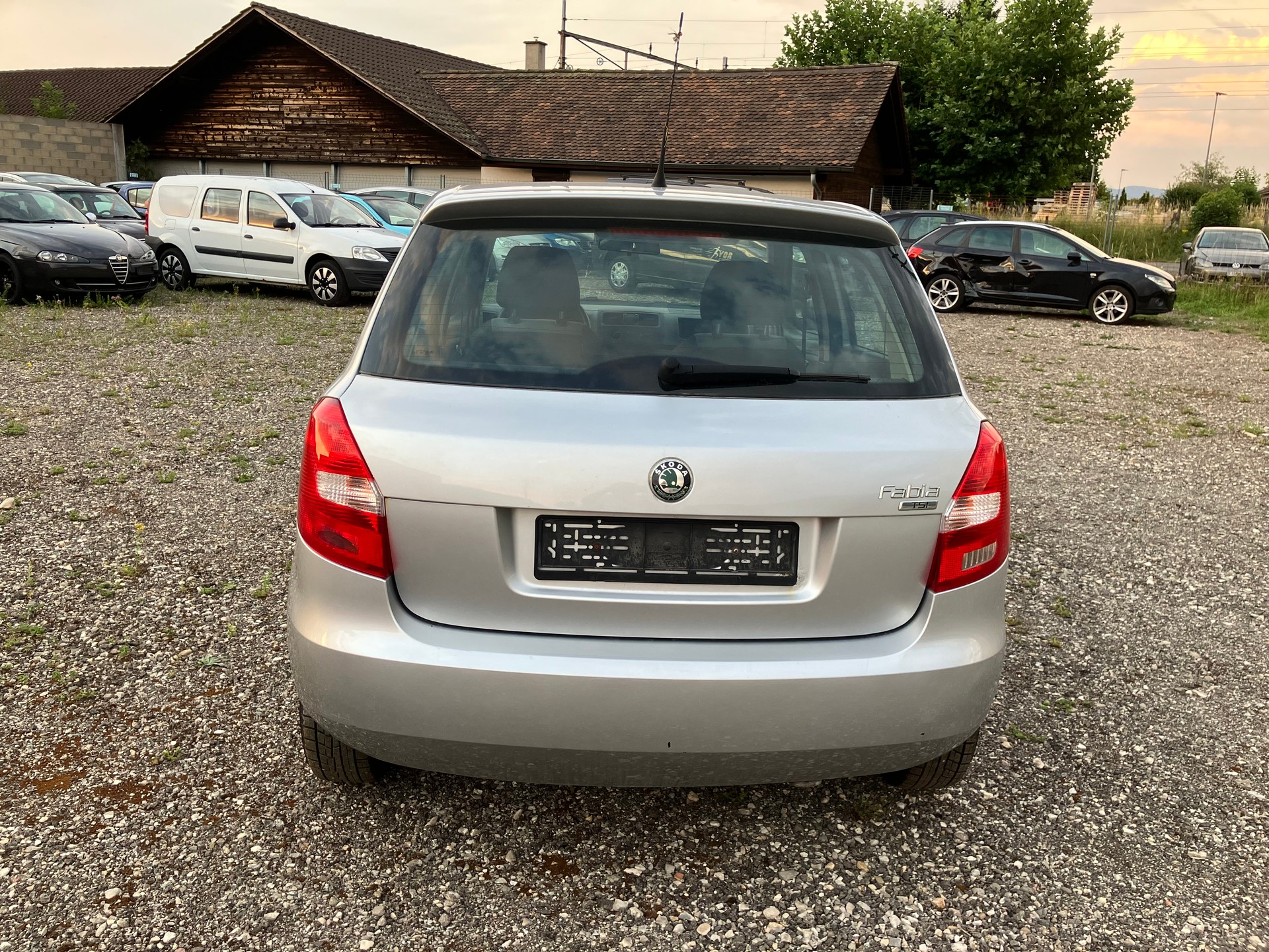 SKODA Fabia 1.2 TSI Ambition-image-3