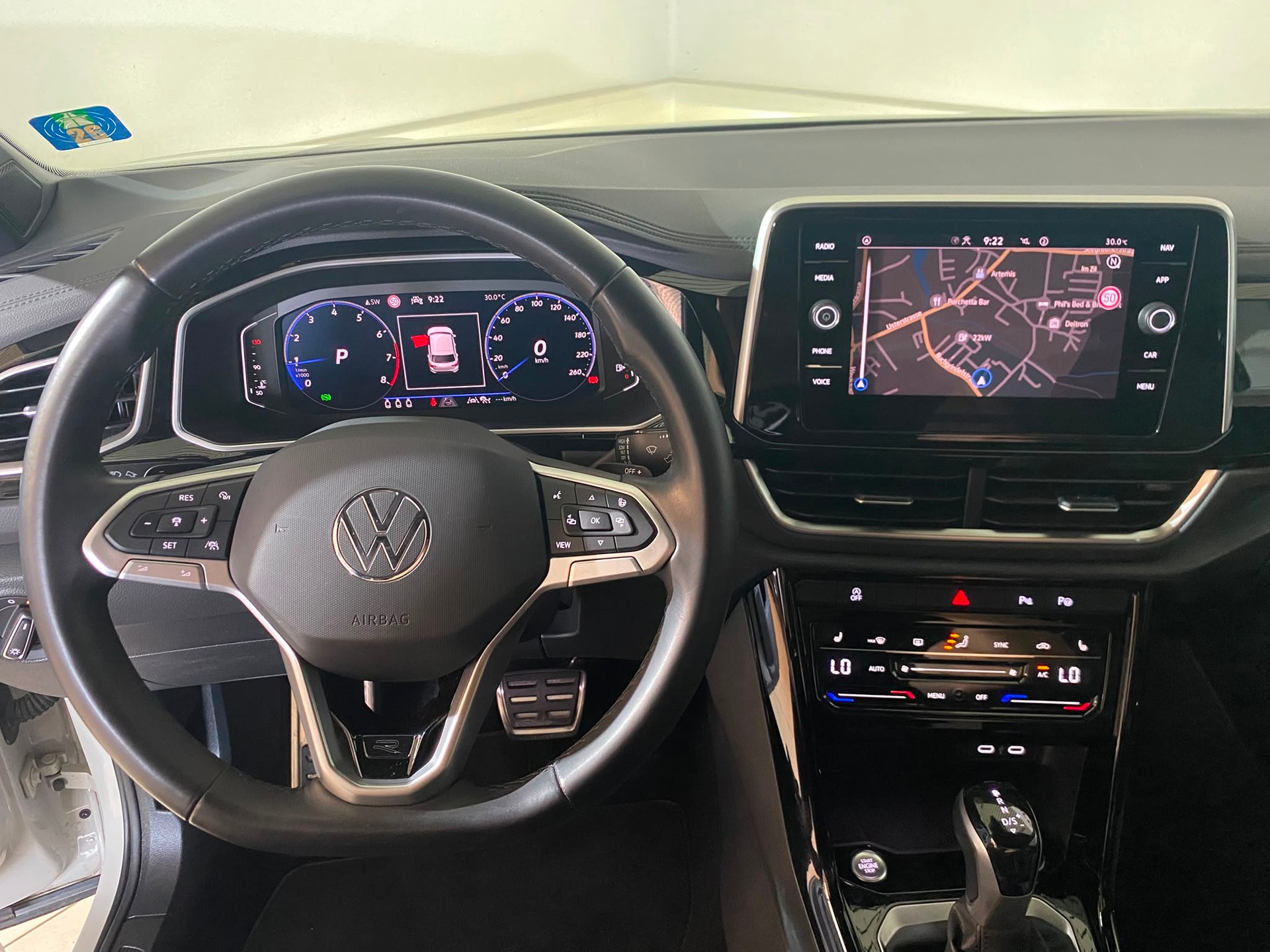 VW T-Roc 1.5 TSI EVO R-Line DSG-image-7