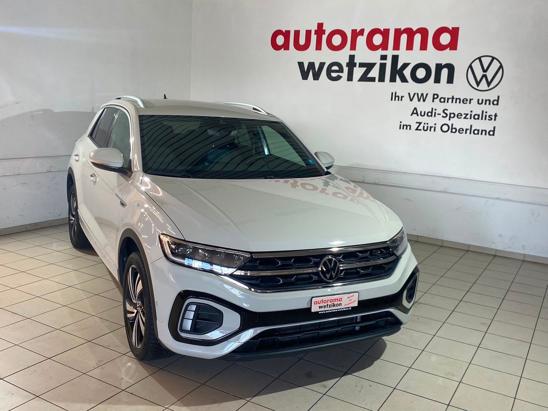 VW T-Roc 1.5 TSI EVO R-Line DSG-image-1