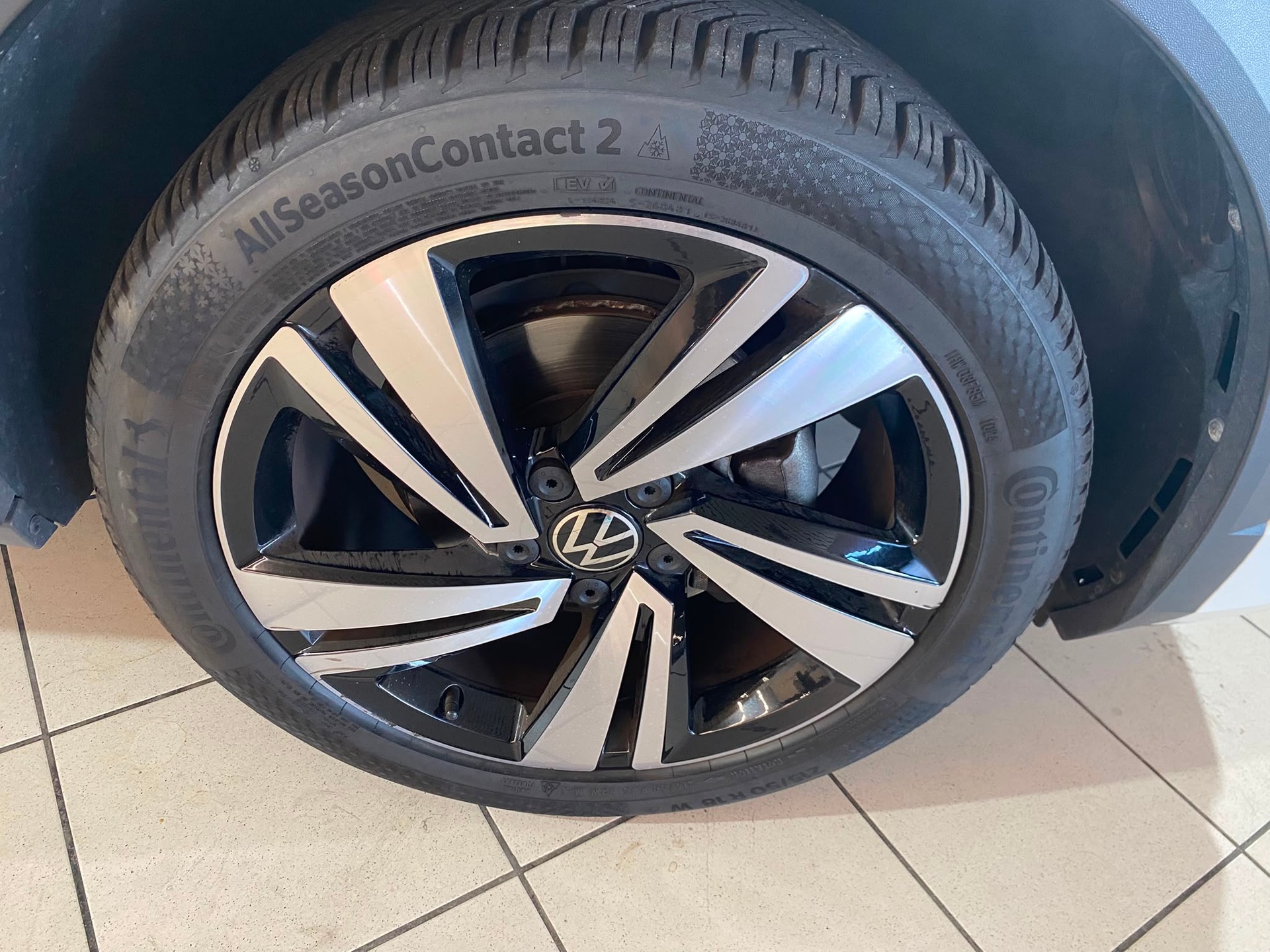 VW T-Roc 1.5 TSI EVO R-Line DSG-image-4