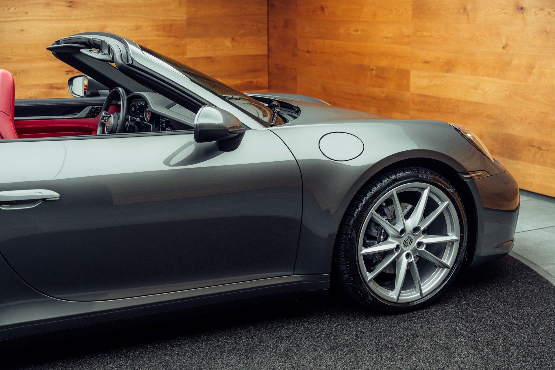 PORSCHE 911 Carrera 4 Cabriolet PDK-image-21