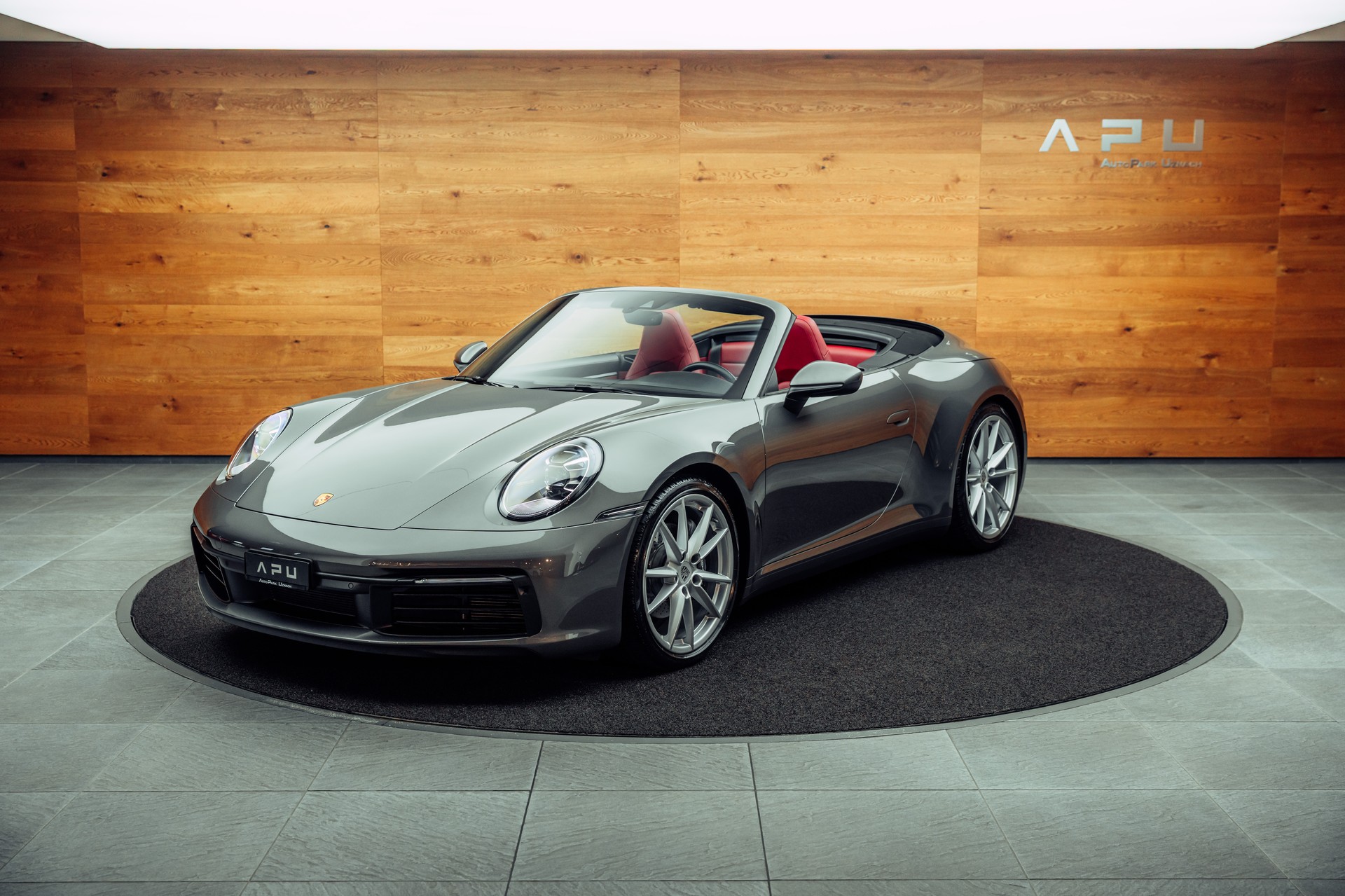 PORSCHE 911 Carrera 4 Cabriolet PDK-image-4