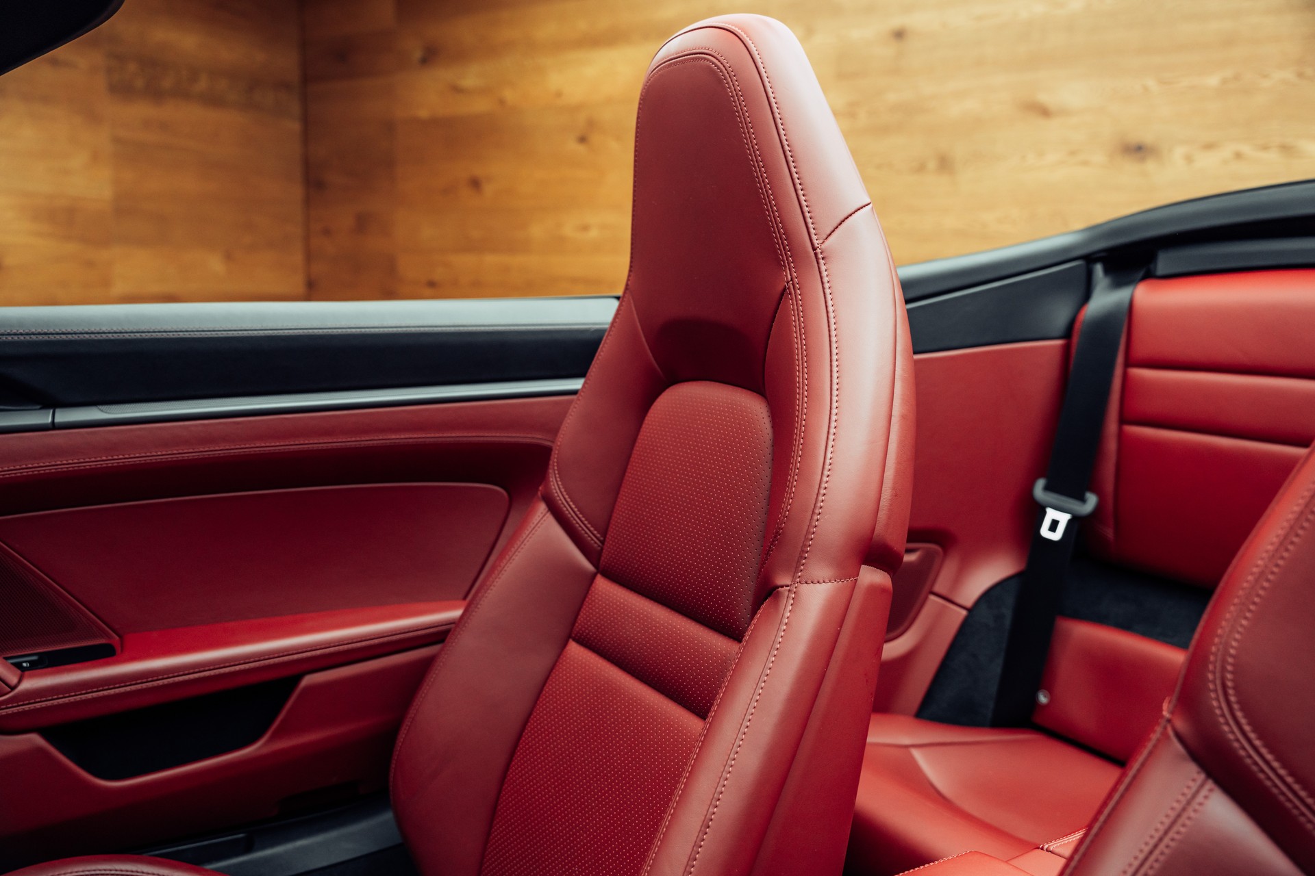 PORSCHE 911 Carrera 4 Cabriolet PDK-image-10