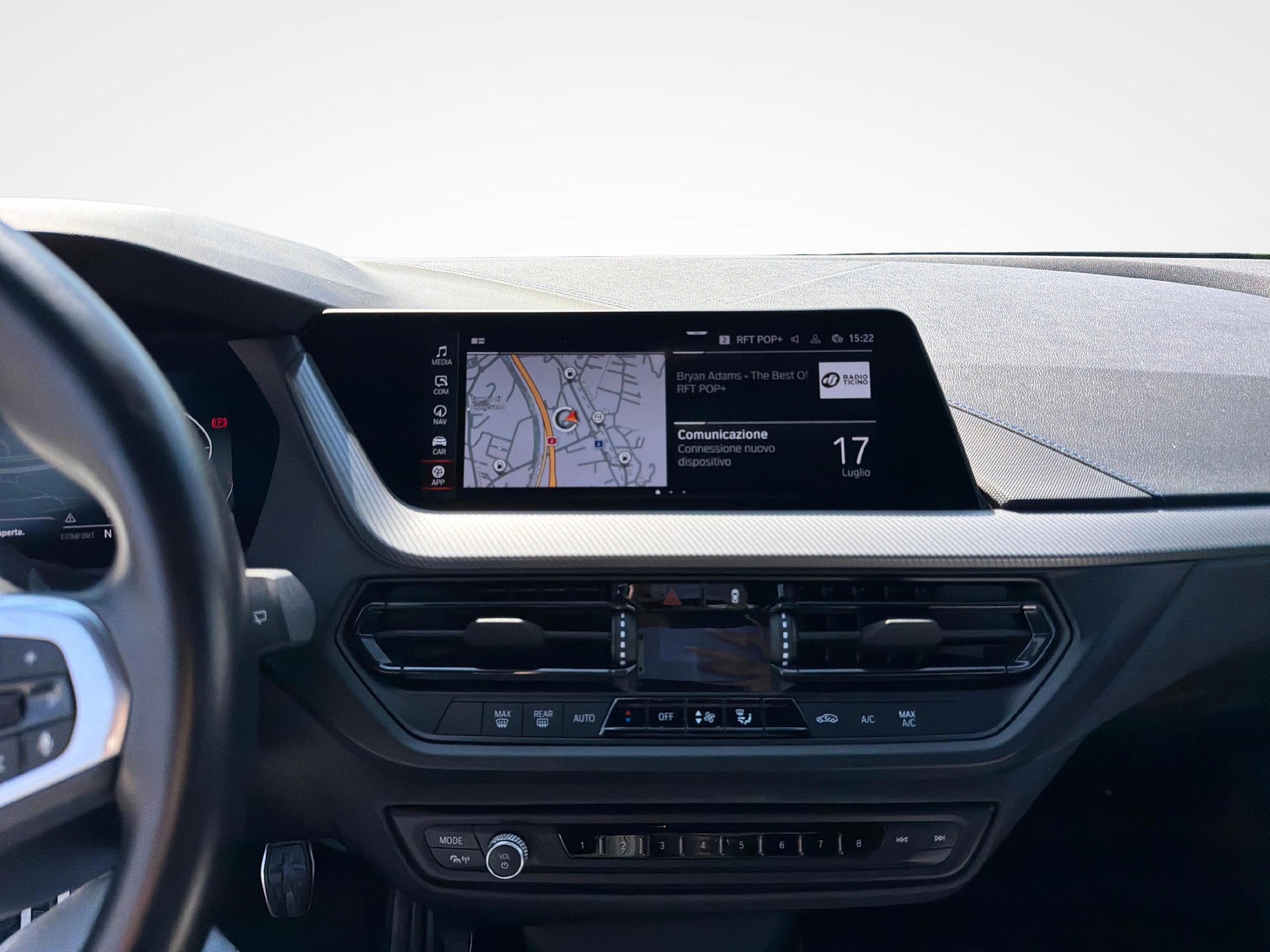 BMW 118d-image-15