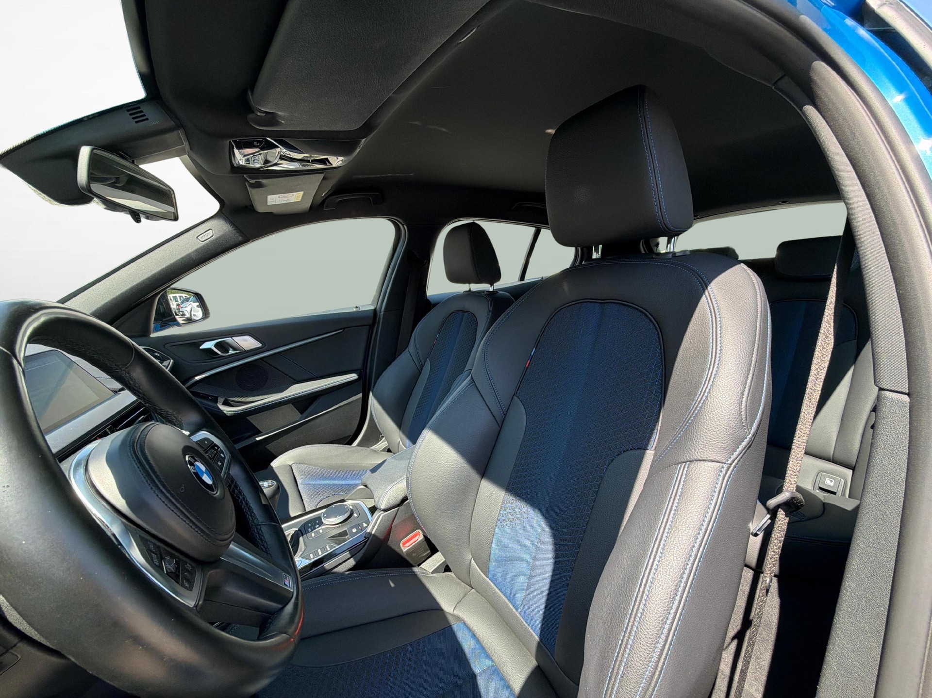 BMW 118d-image-12