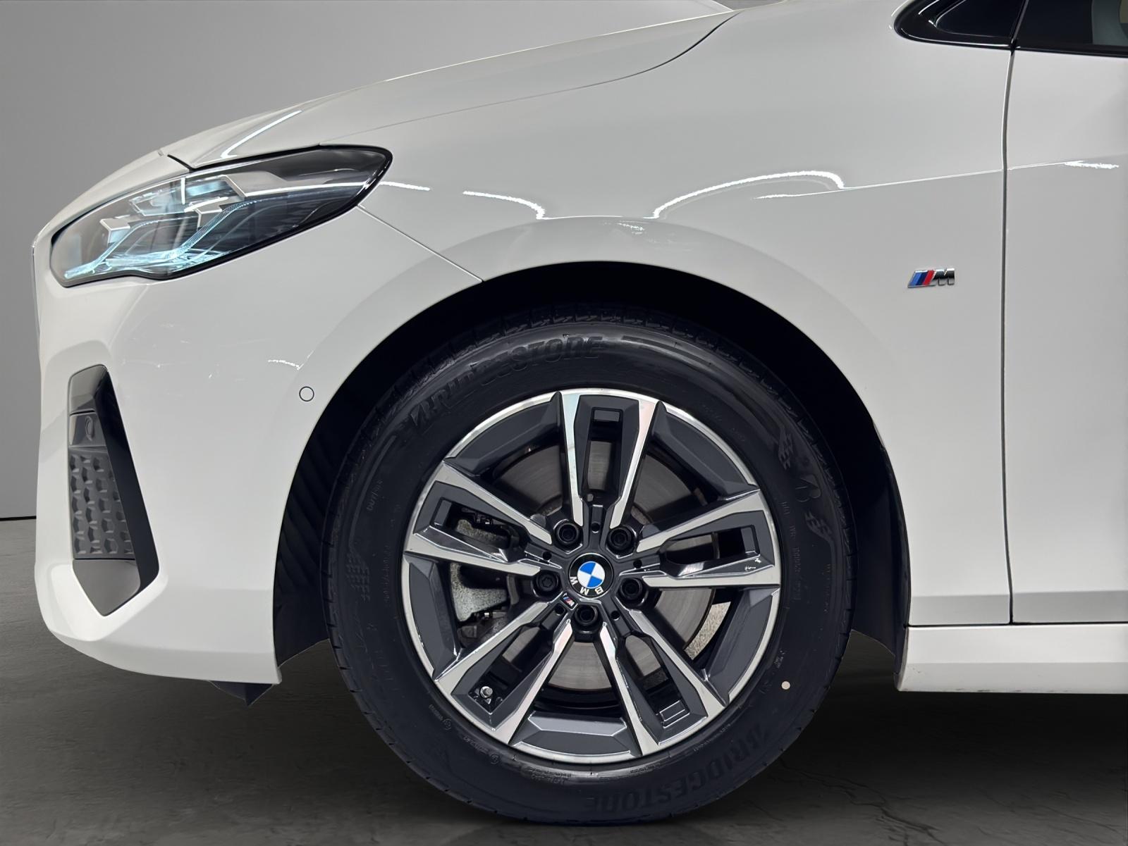 BMW 223d xDrive AT-image-8