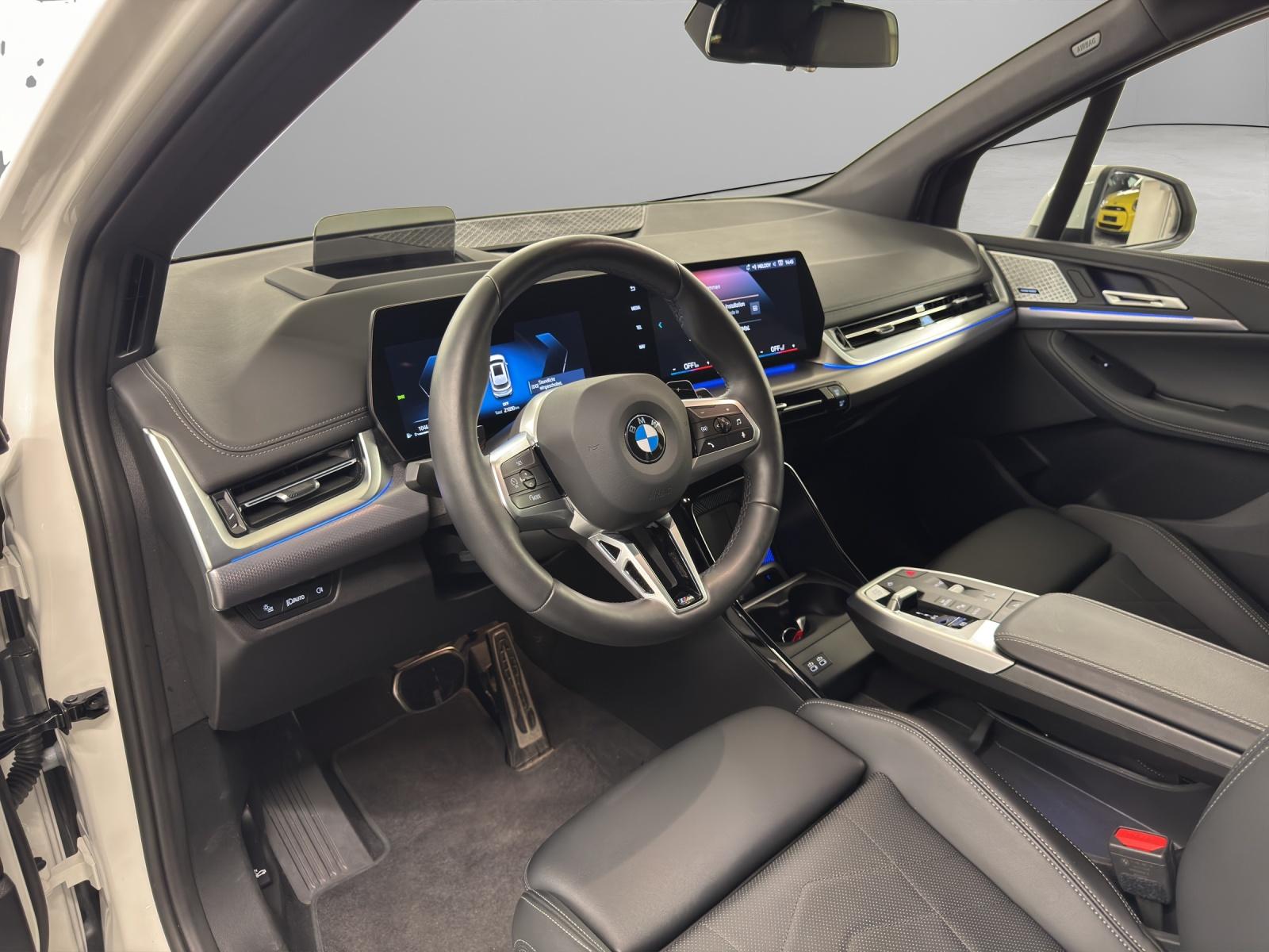 BMW 223d xDrive AT-image-11