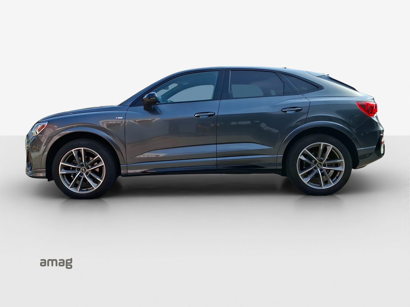 AUDI Q3 Sportback 35 TFSI S line Attraction S-tronic-image-1