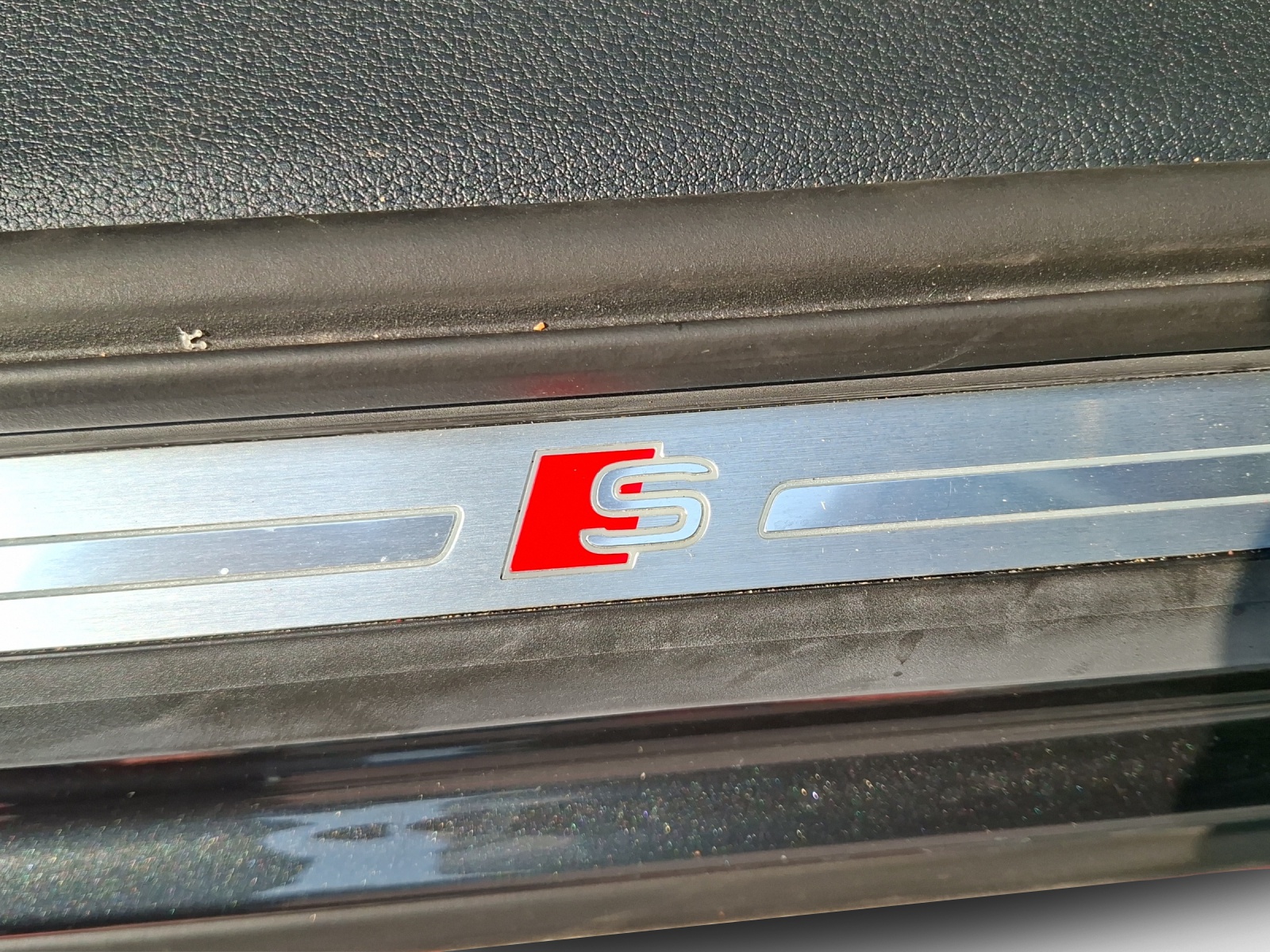 AUDI Q3 Sportback 35 TFSI S line Attraction S-tronic-image-15