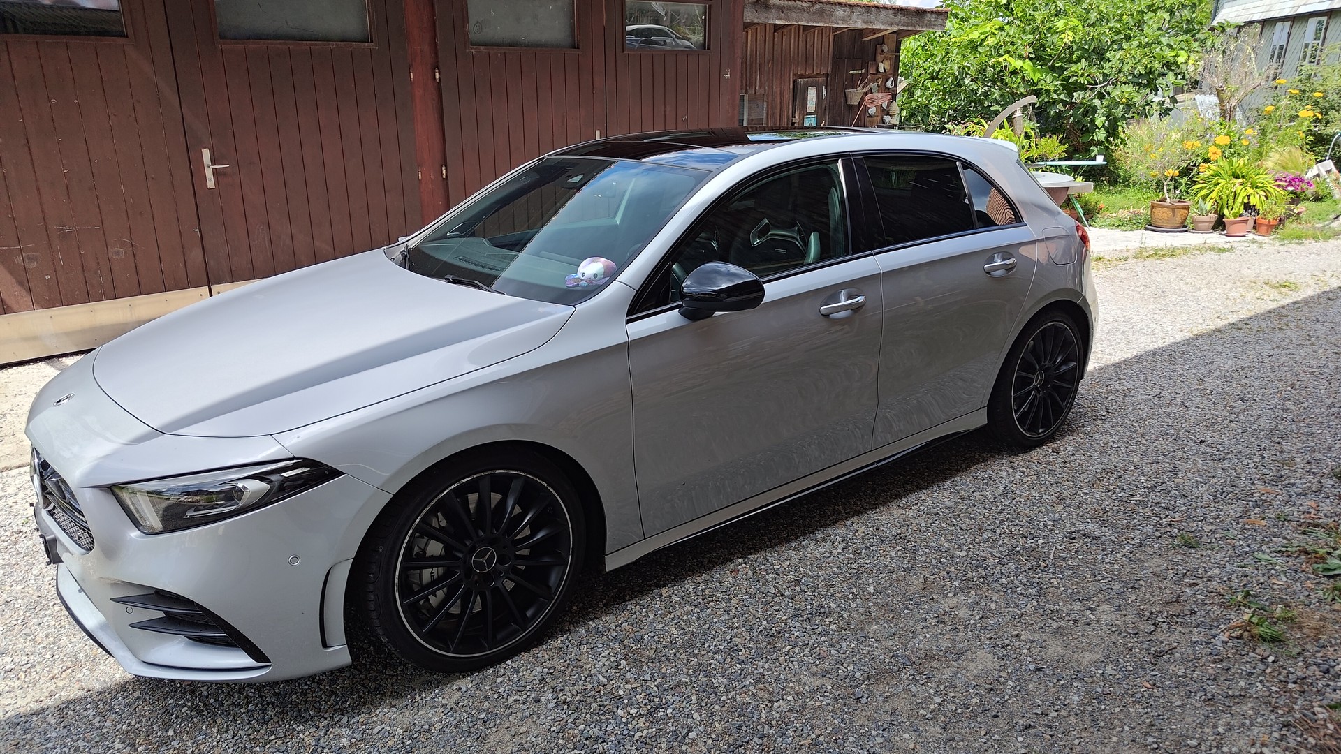 MERCEDES-BENZ A 35 AMG 4matic-image-0