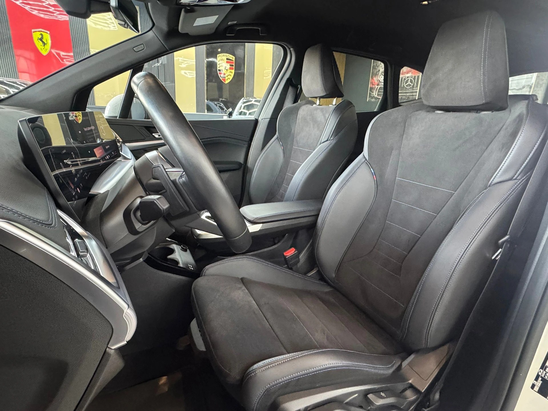 BMW 218d Active Tourer M Sport DKG-image-9