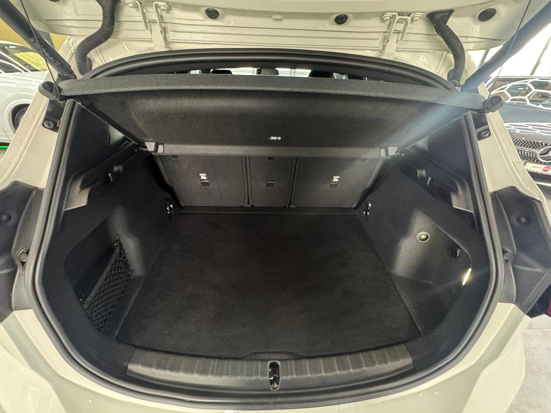 BMW 218d Active Tourer M Sport DKG-image-14