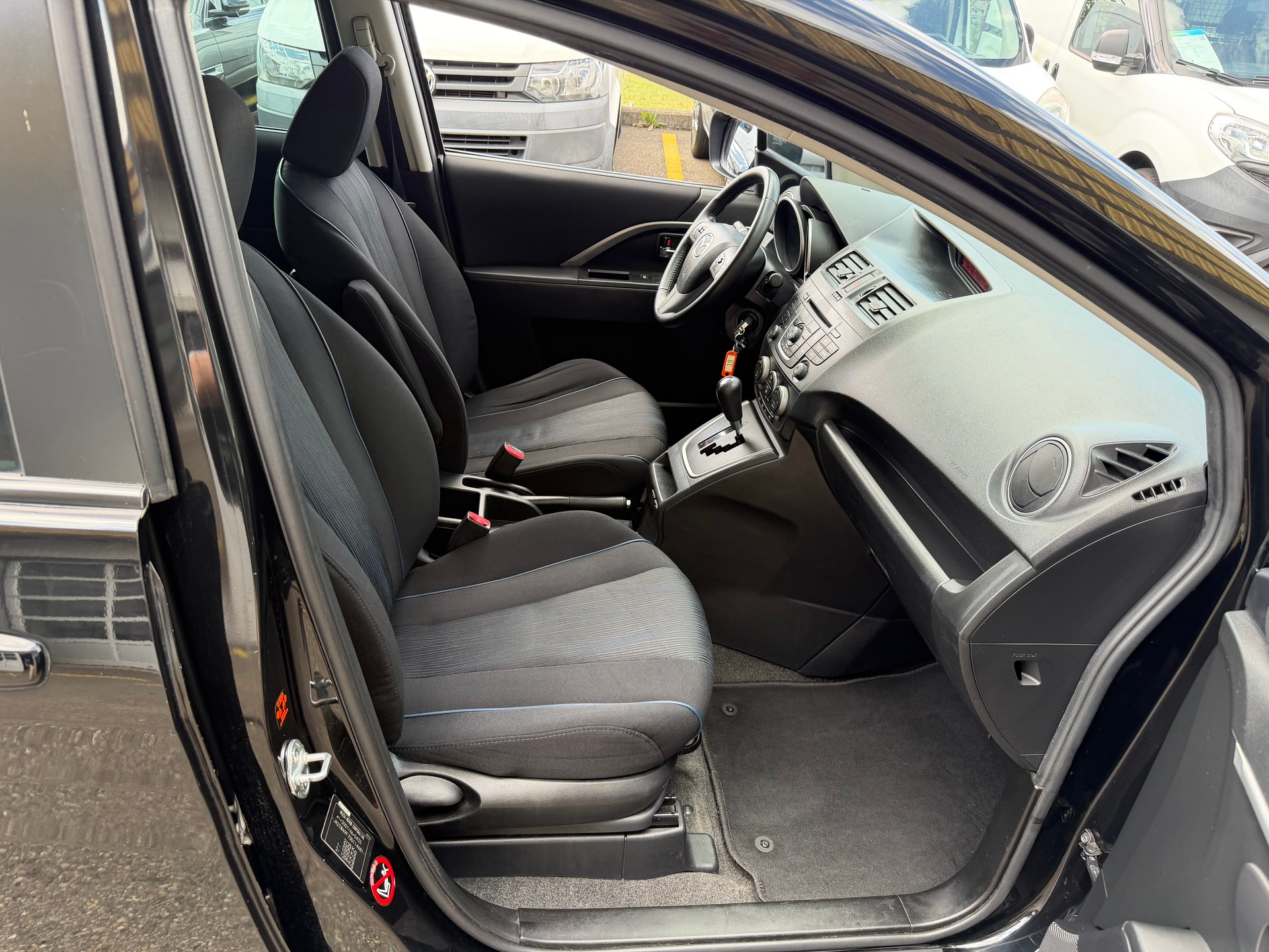 MAZDA 5 2.0 16V Exclusive Activematic-image-10
