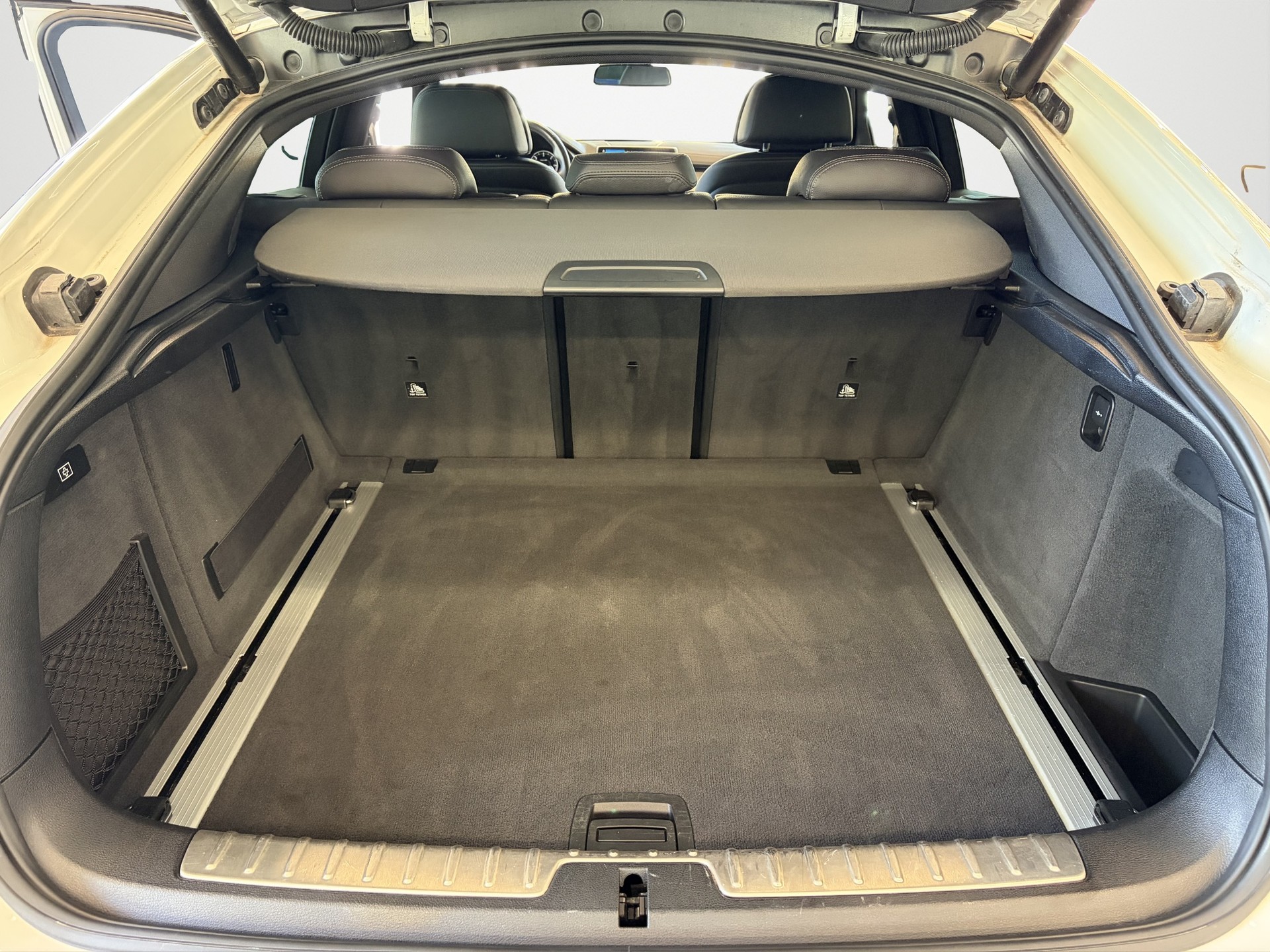 BMW X6 xDrive 40d Pure M Sport Steptronic-image-15