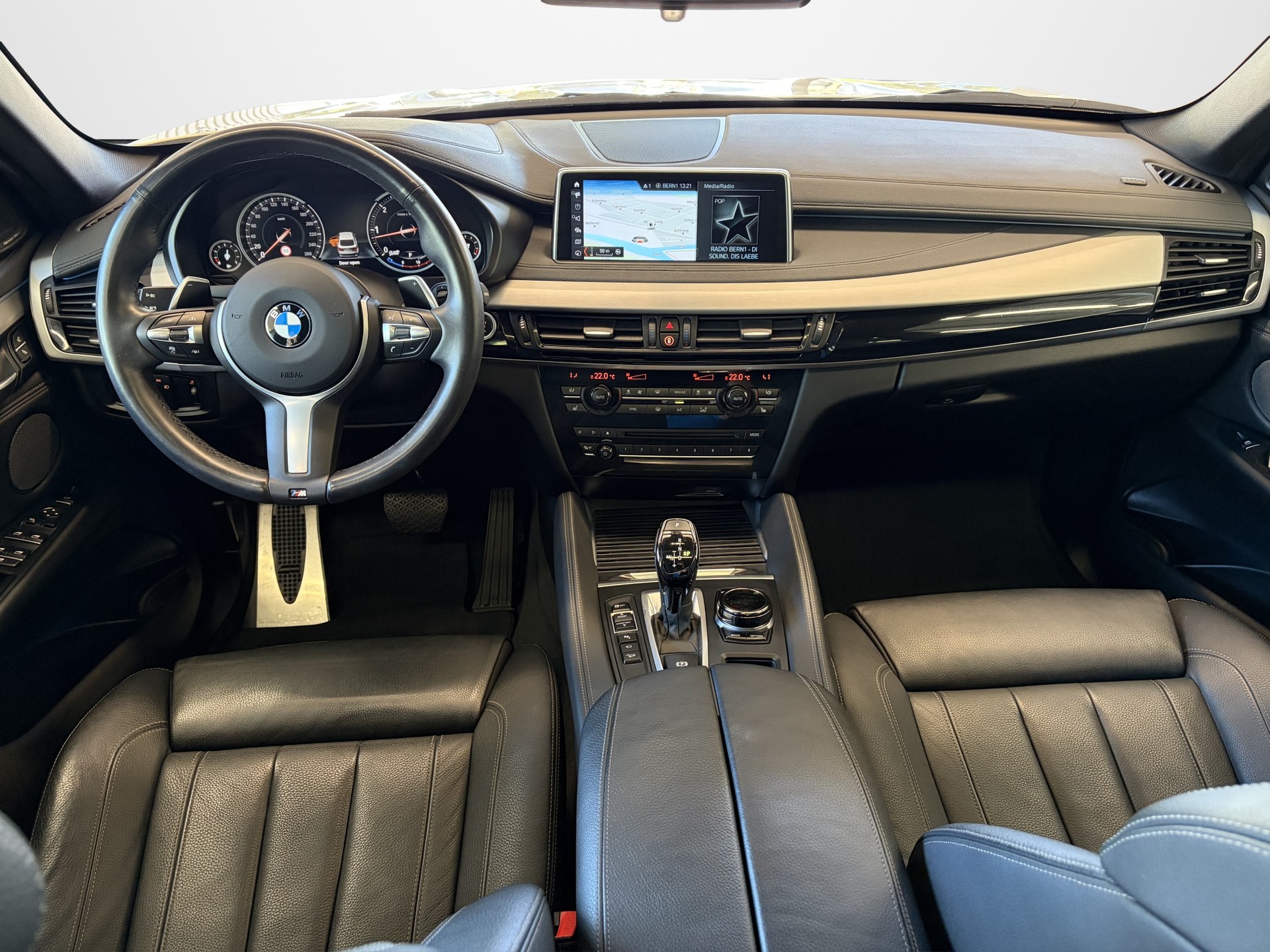 BMW X6 xDrive 40d Pure M Sport Steptronic-image-10