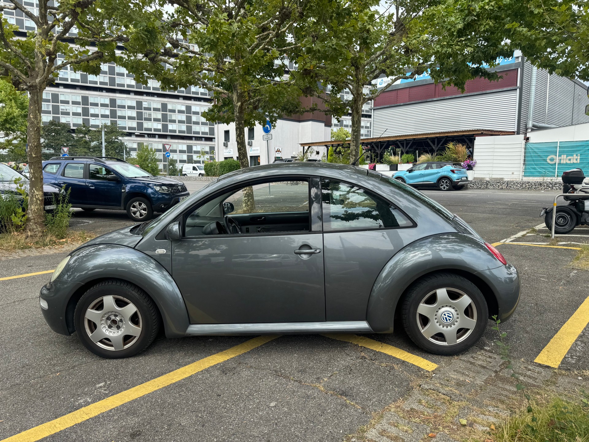 VW Beetle 1.8 T-image-4